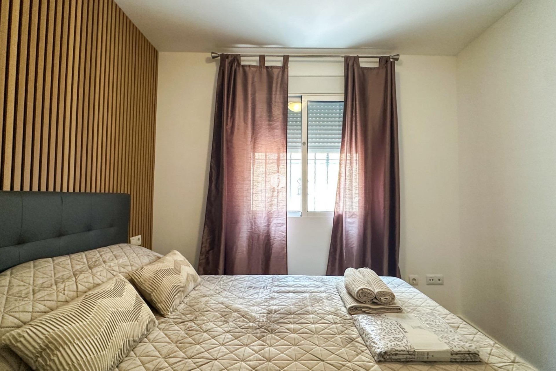 D'occasion - Duplex -
San Miguel de Salinas - Las Filipinas