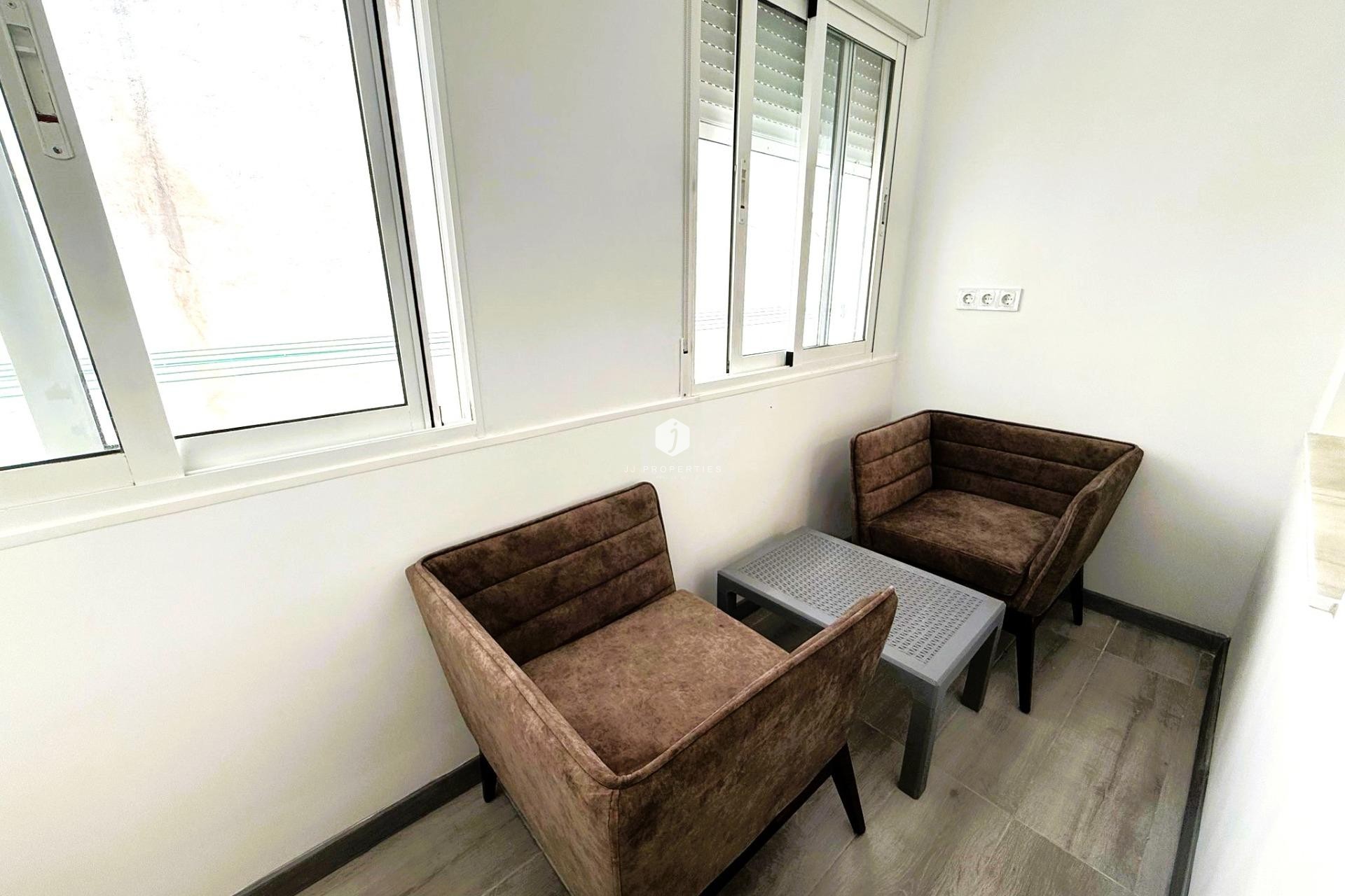 D'occasion - Duplex -
Torrevieja - Centro