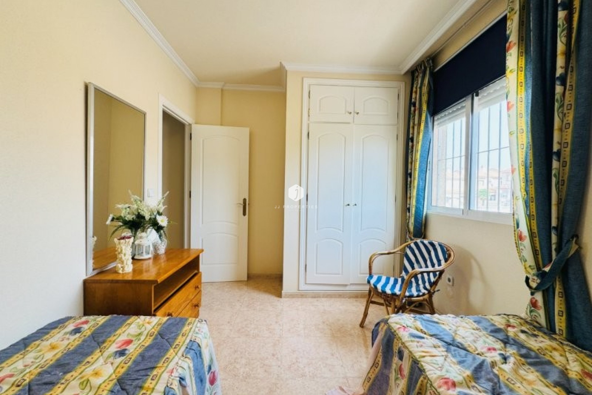 D'occasion - Duplex -
Torrevieja - Costa Blanca