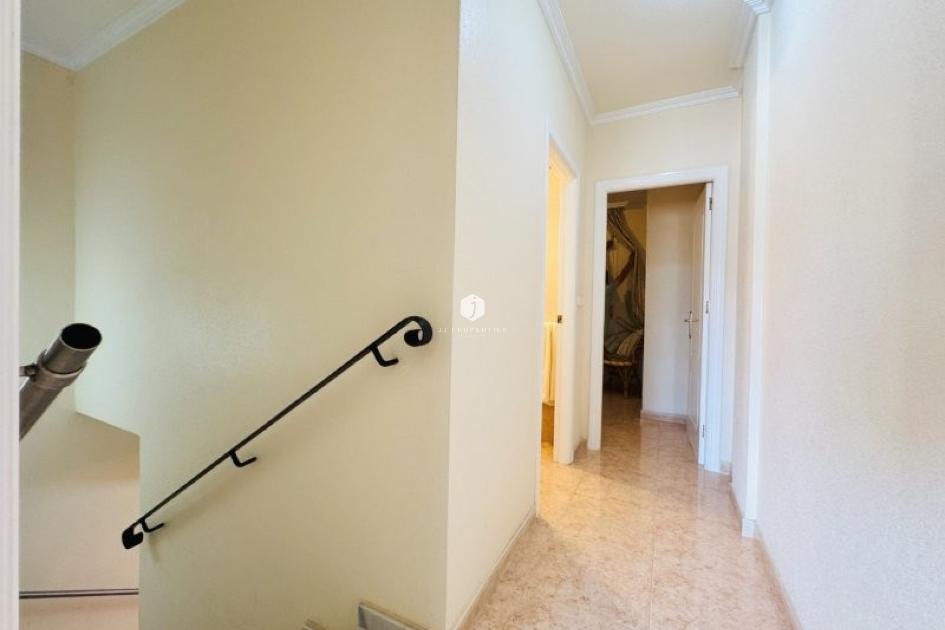 D'occasion - Duplex -
Torrevieja - Costa Blanca