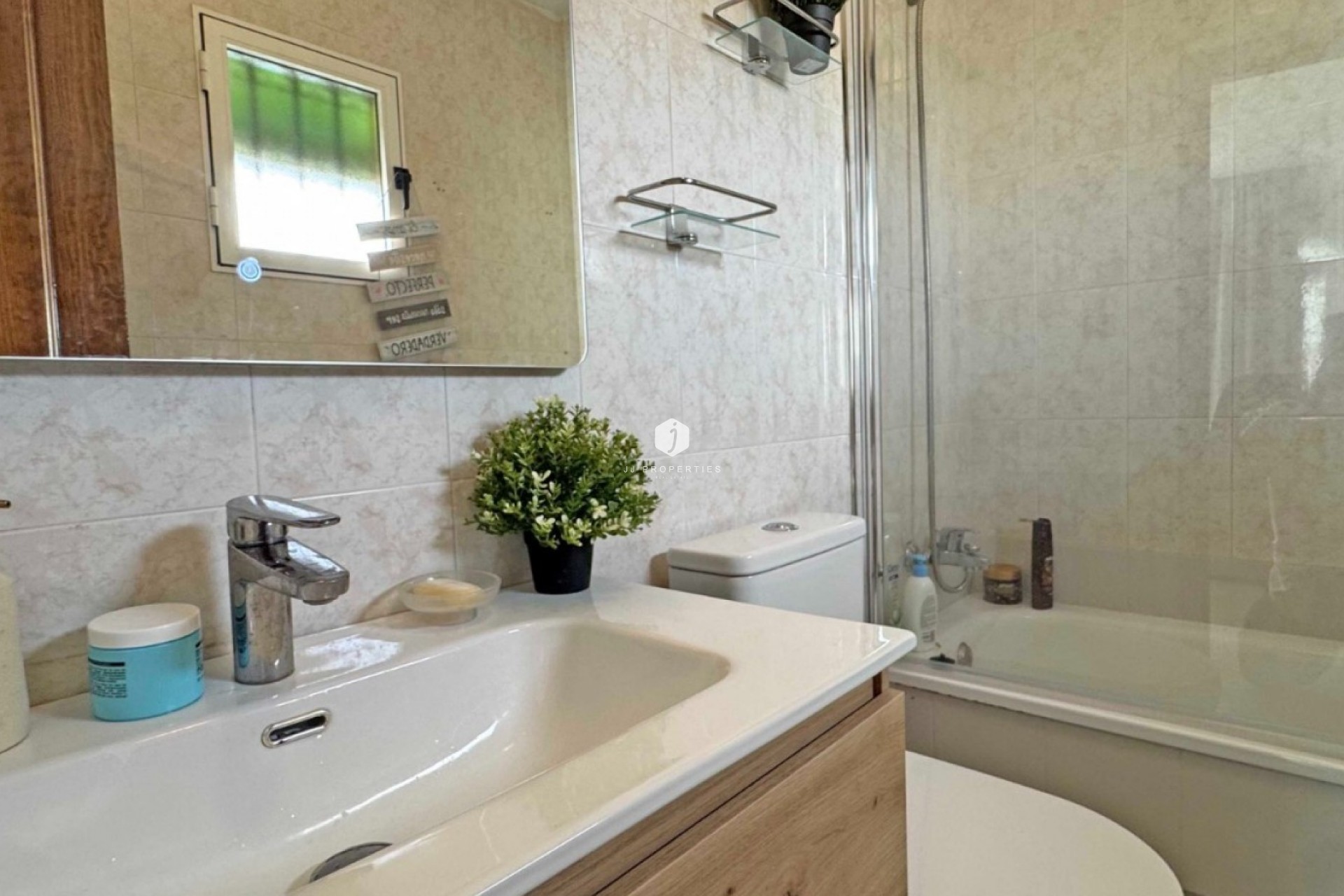 D'occasion - Duplex -
Torrevieja - Costa Blanca