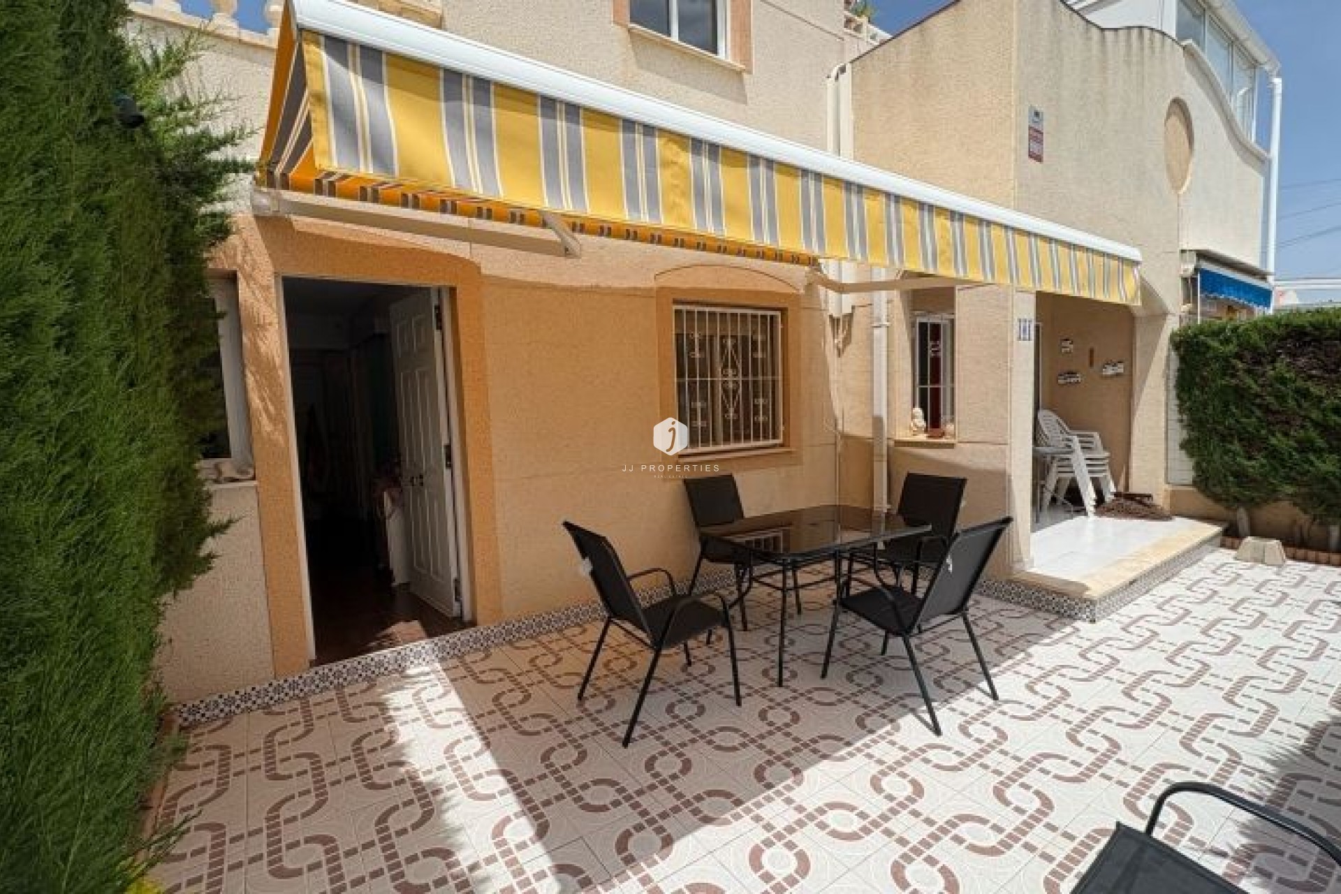 D'occasion - Duplex -
Torrevieja - Costa Blanca
