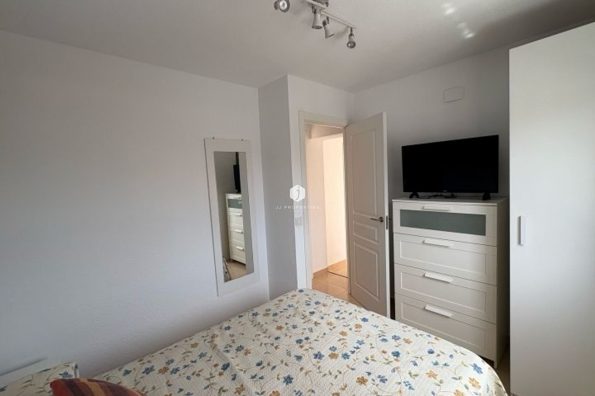 D'occasion - Duplex -
Torrevieja - Costa Blanca