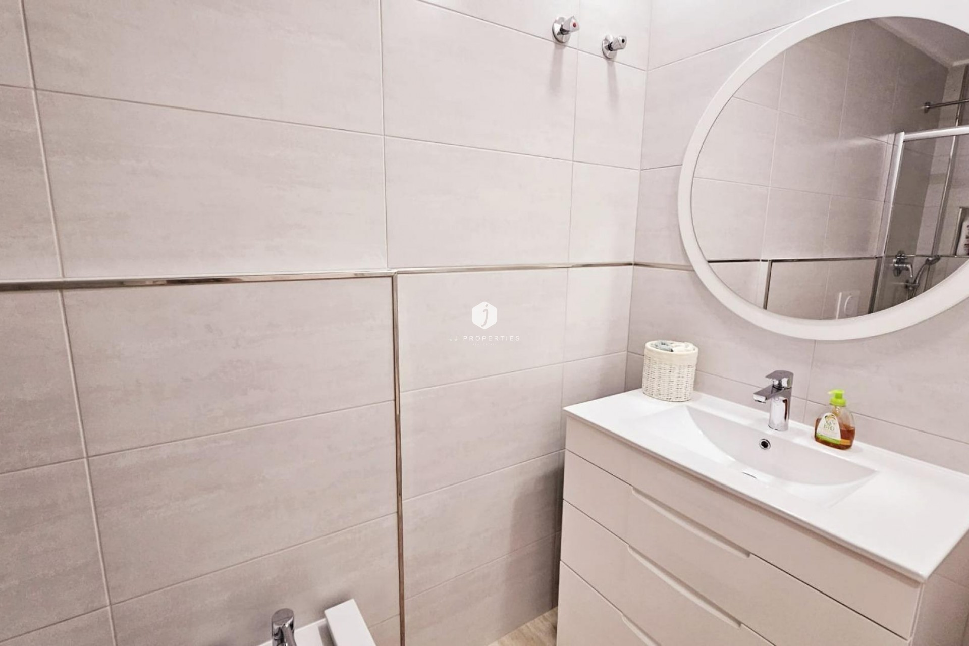 D'occasion - Duplex -
Torrevieja - La siesta