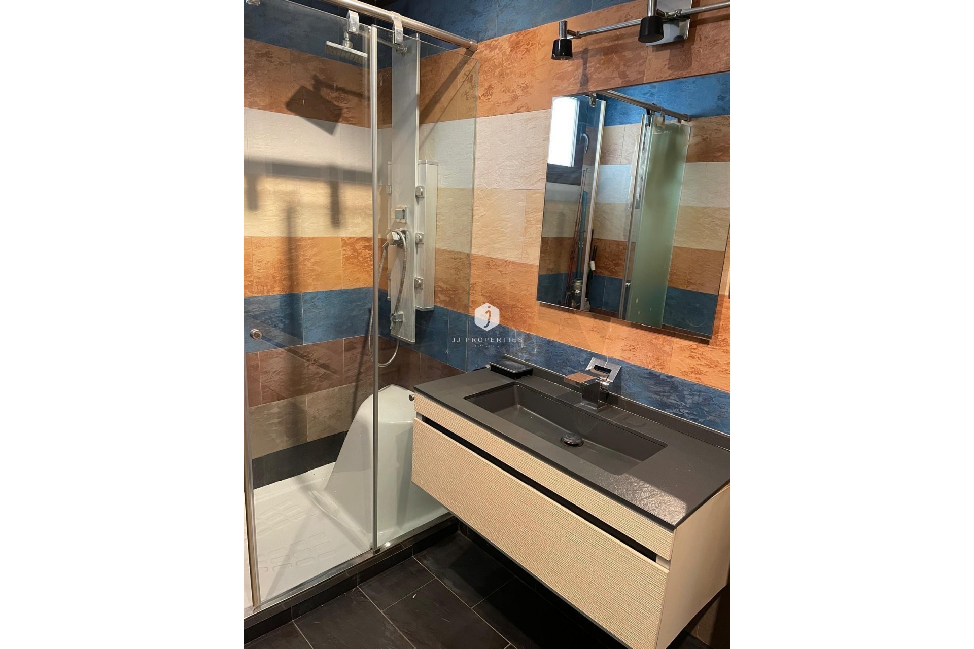 D'occasion - Duplex -
Torrevieja - Playa del Cura