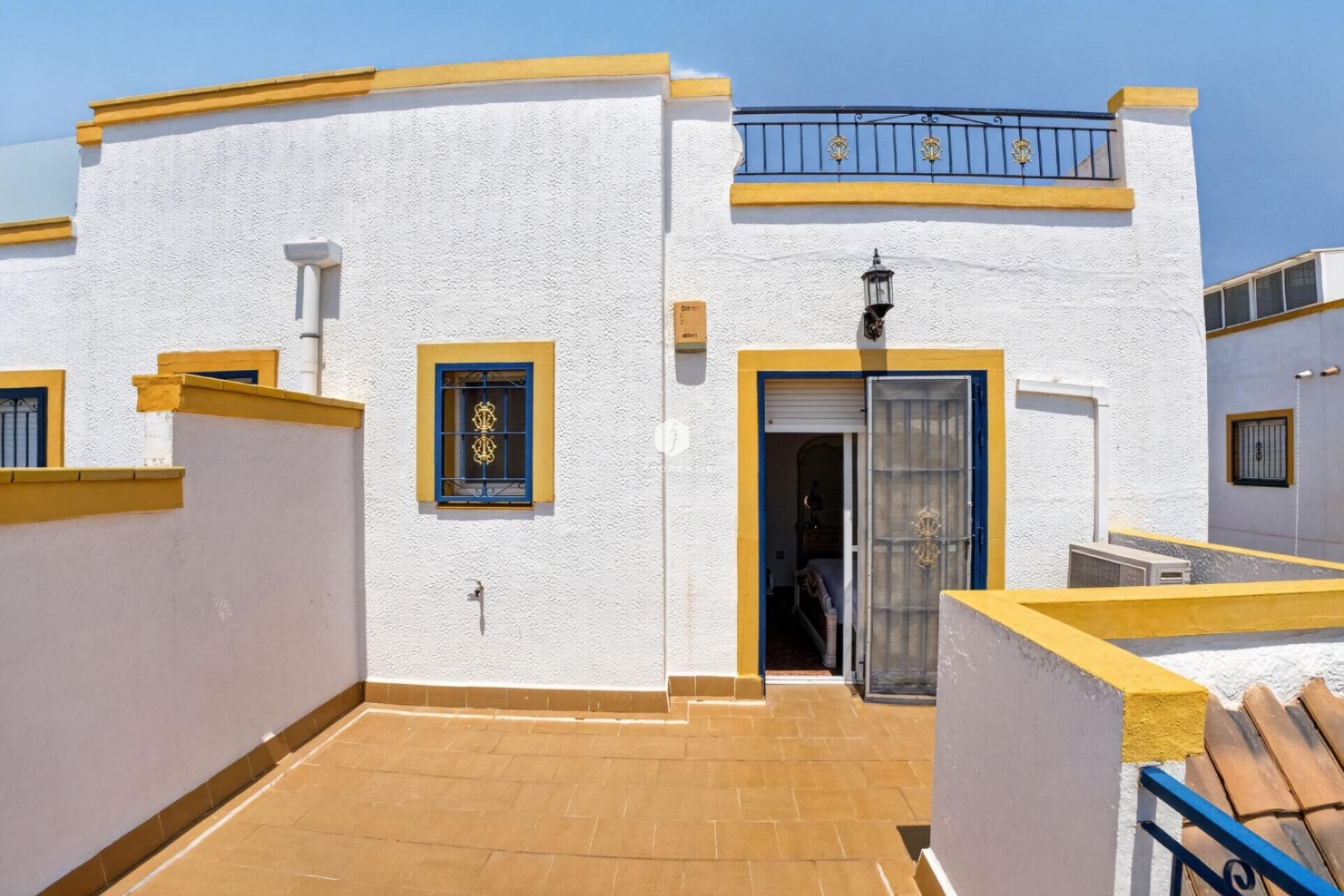 D'occasion - Maison de ville -
Torrevieja - Carrefour