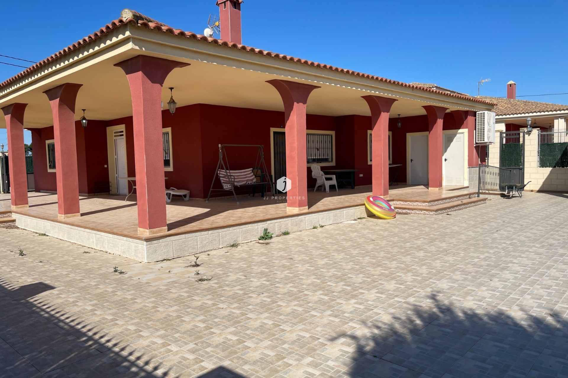 D'occasion - Villa -
Albatera - Inland