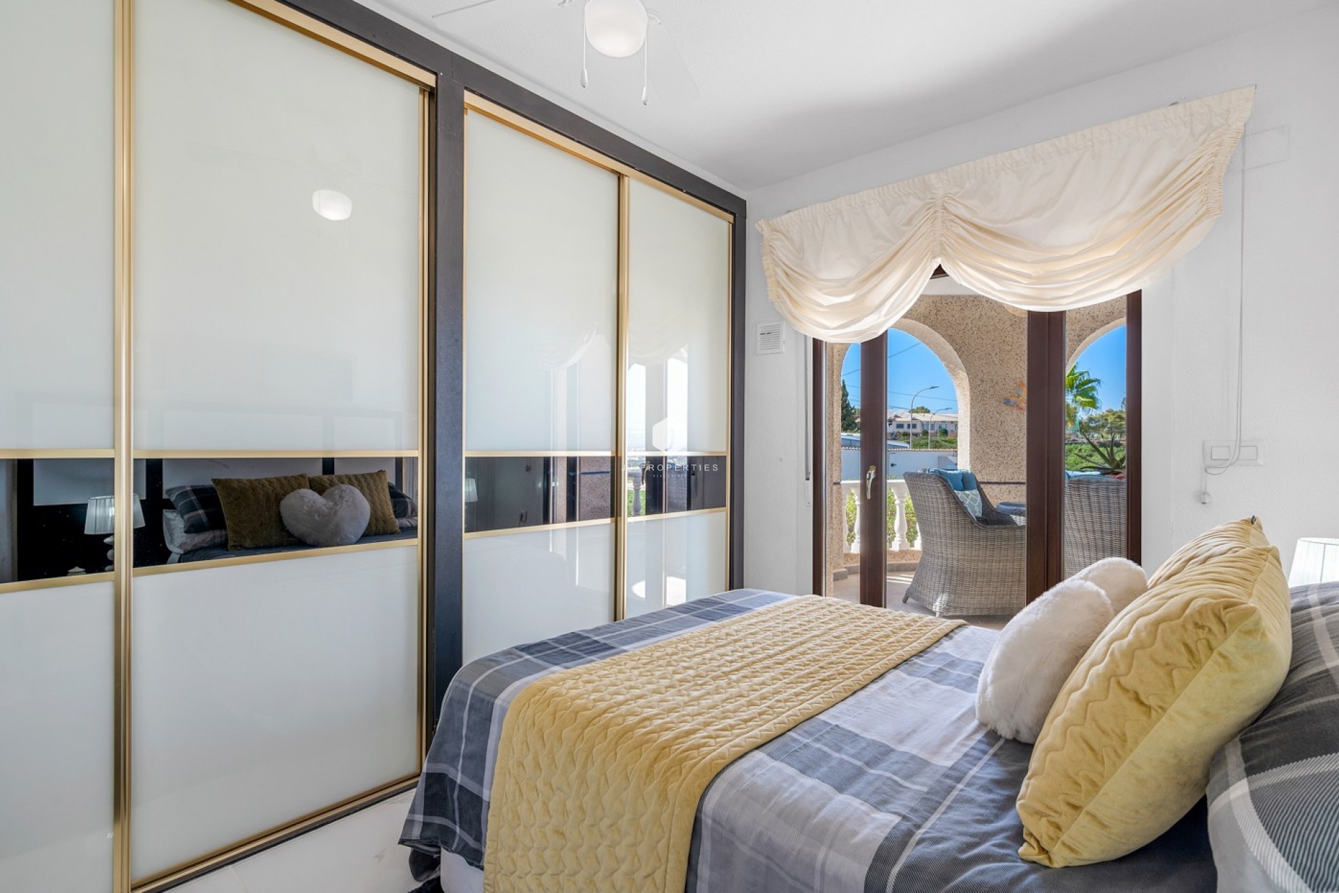 D'occasion - Villa -
Almoradí - Inland