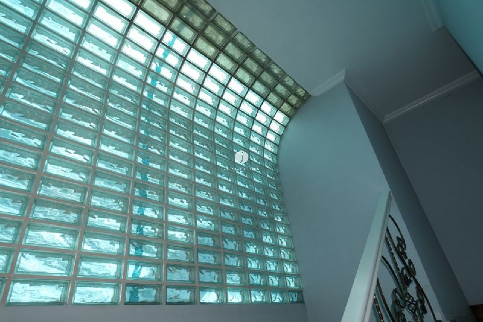 D'occasion - Villa -
Almoradí - Inland