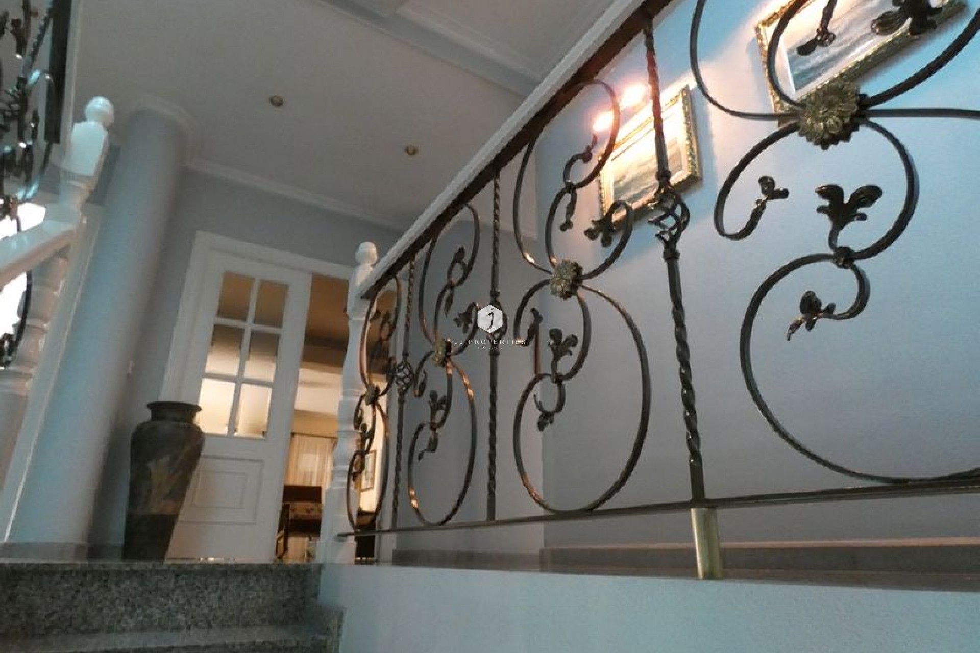 D'occasion - Villa -
Almoradí - Inland