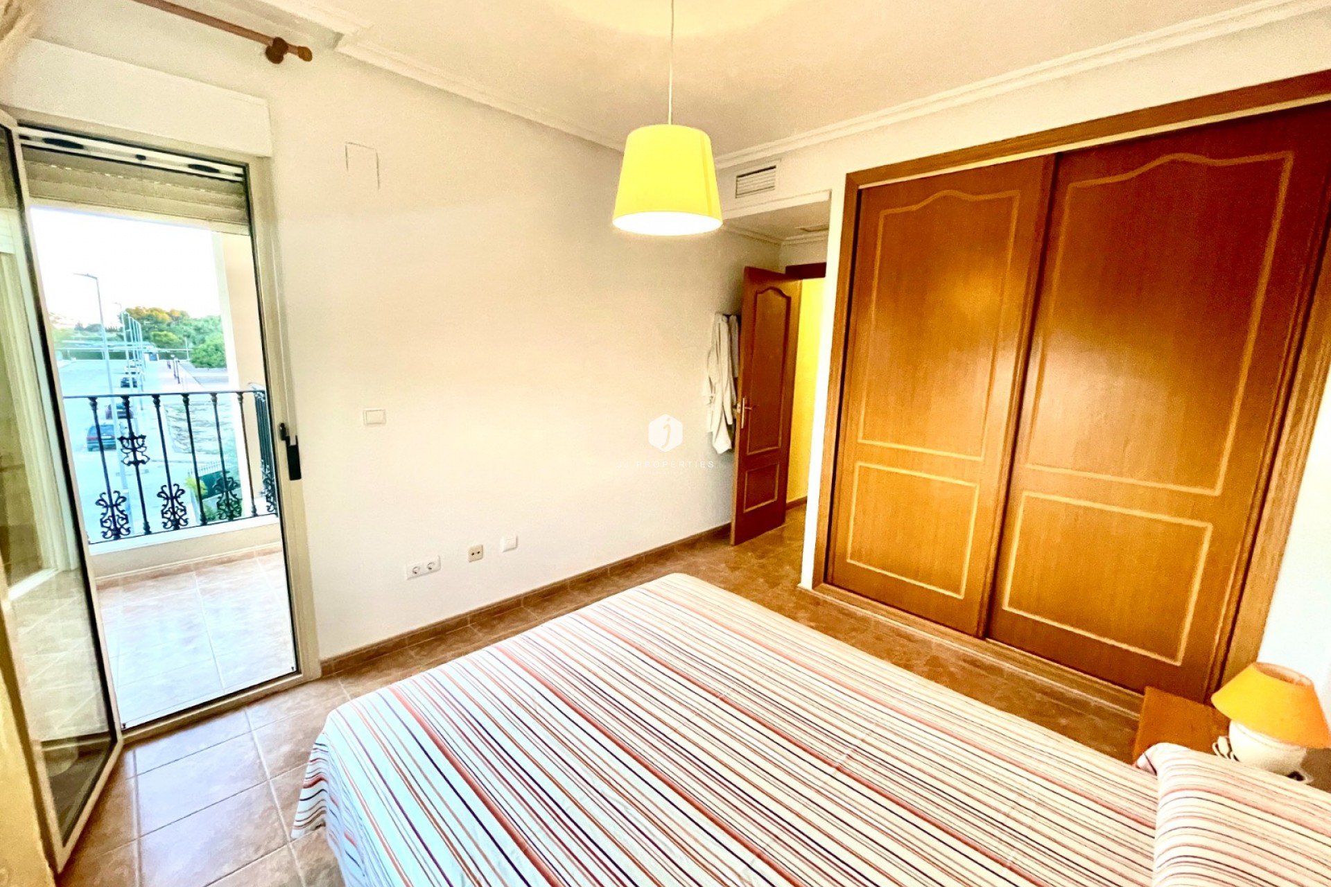D'occasion - Villa -
Almoradí - Inland