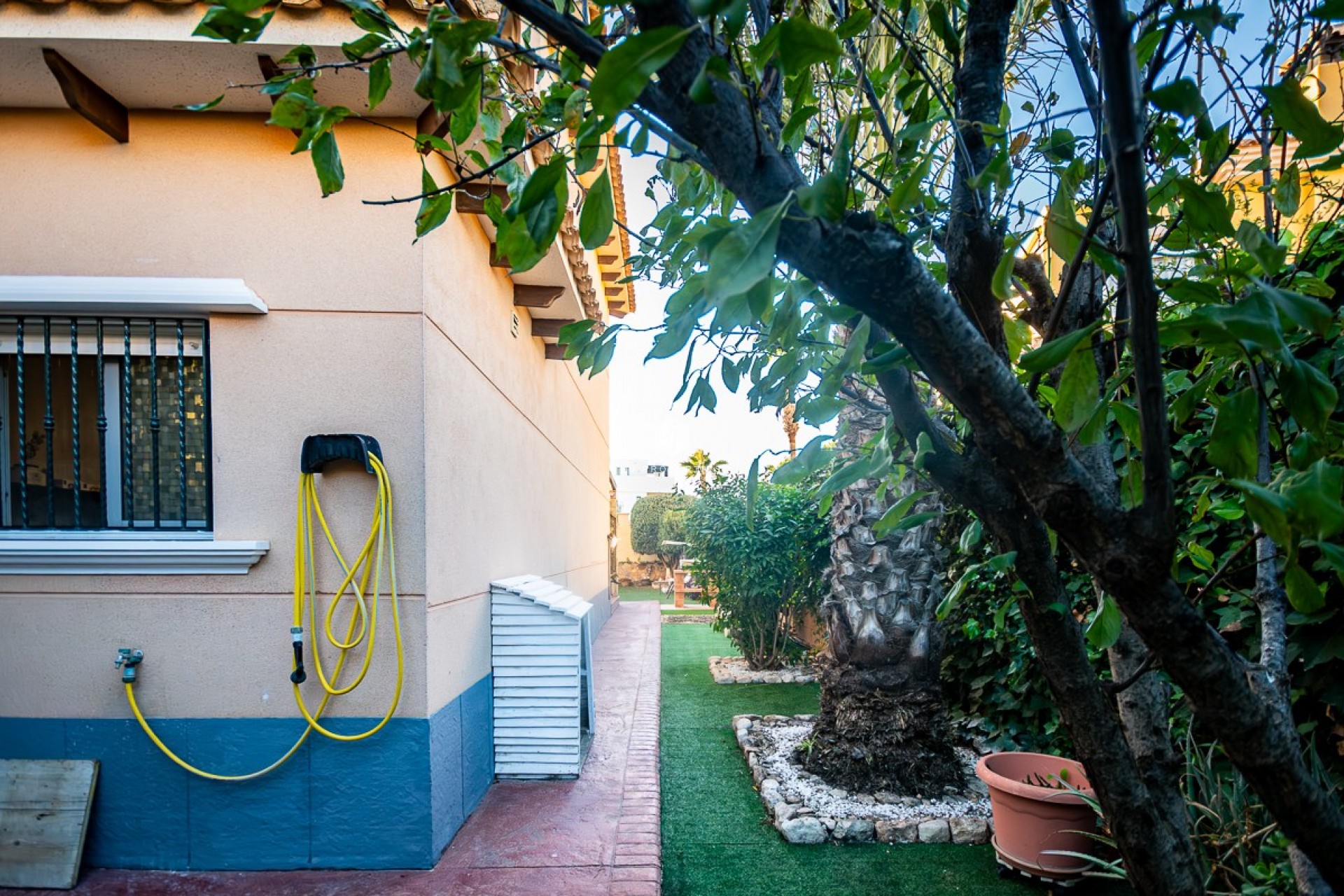 D'occasion - Villa -
Benferri - Inland