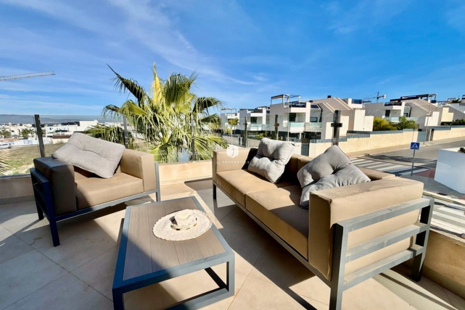 D'occasion - Villa -
Benijofar - Costa Blanca