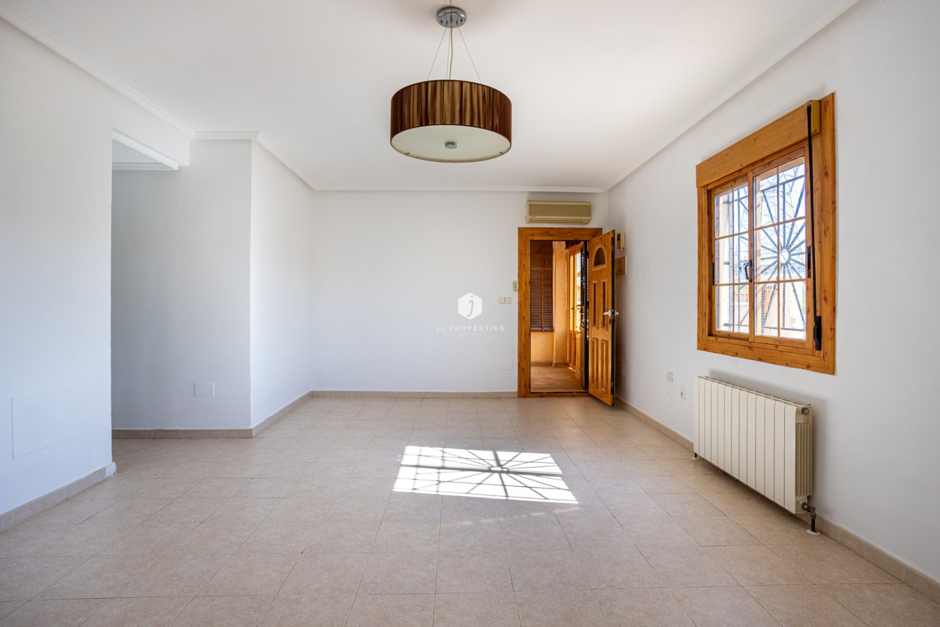 D'occasion - Villa -
Benijofar - Costa Blanca