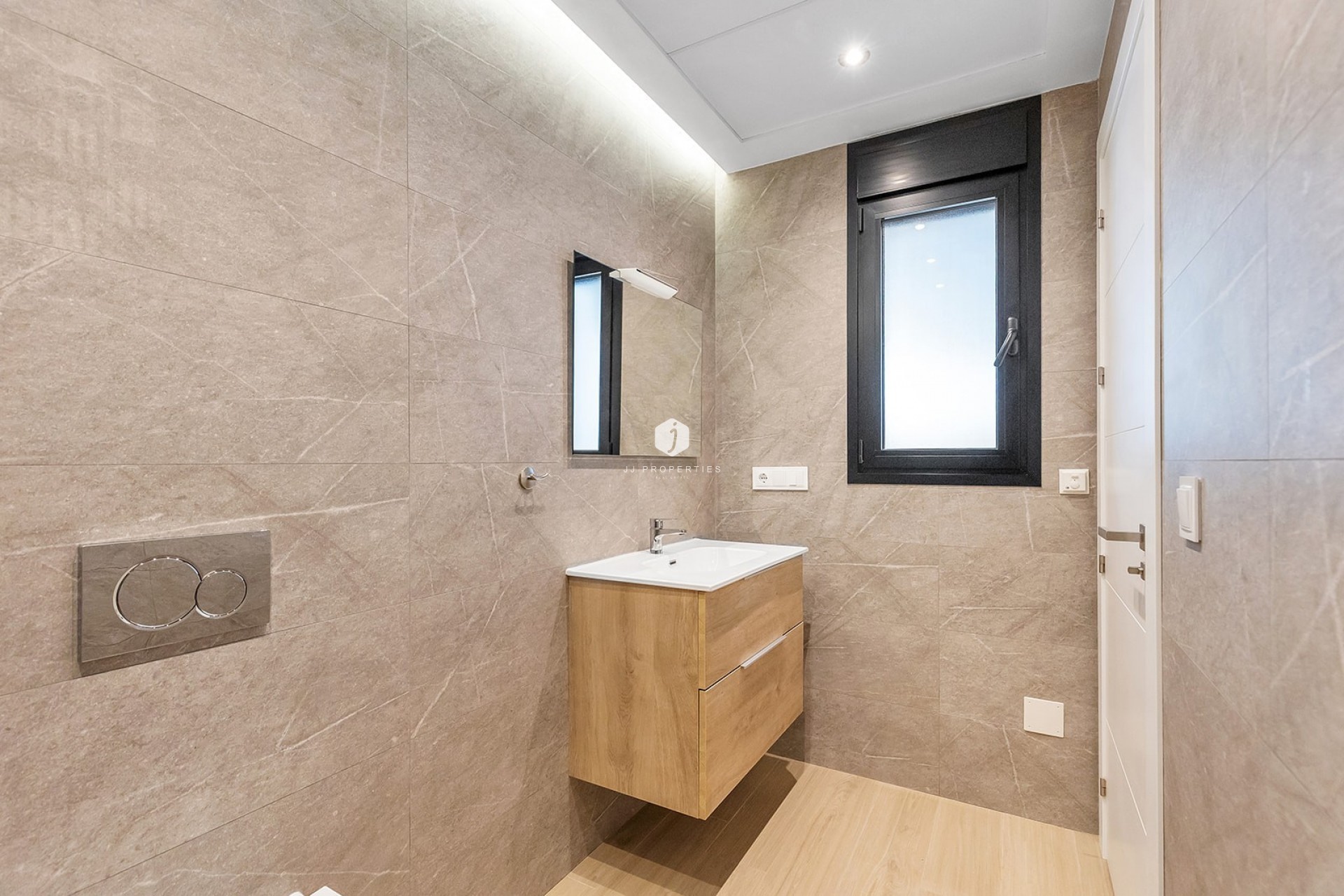 D'occasion - Villa -
Benijofar - Costa Blanca