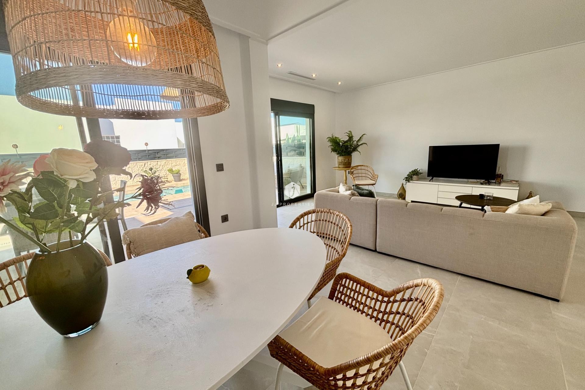 D'occasion - Villa -
Benijofar - Pueblo 4