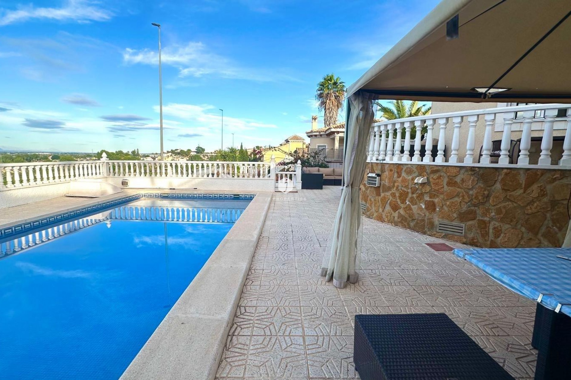 D'occasion - Villa -
Bigastro - Comunidad Valenciana