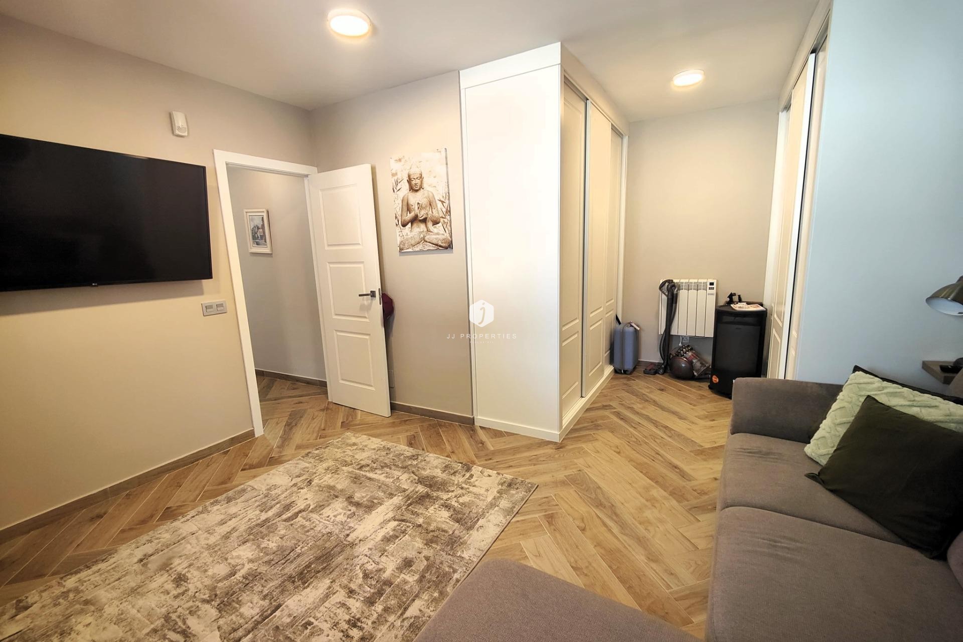 D'occasion - Villa -
Cabo Roig - Costa Blanca