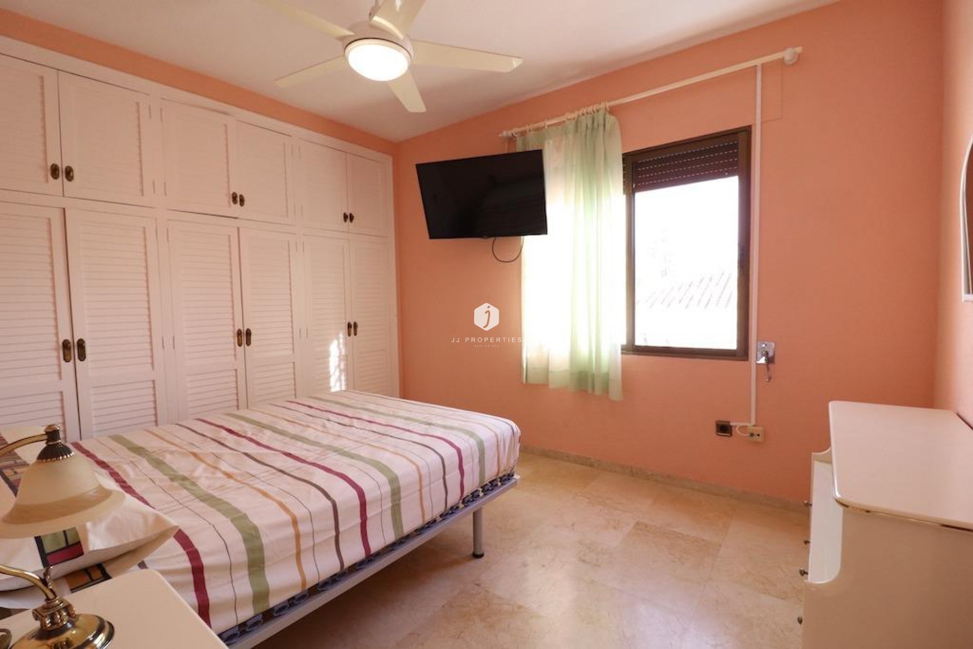 D'occasion - Villa -
Cabo Roig - Costa Blanca