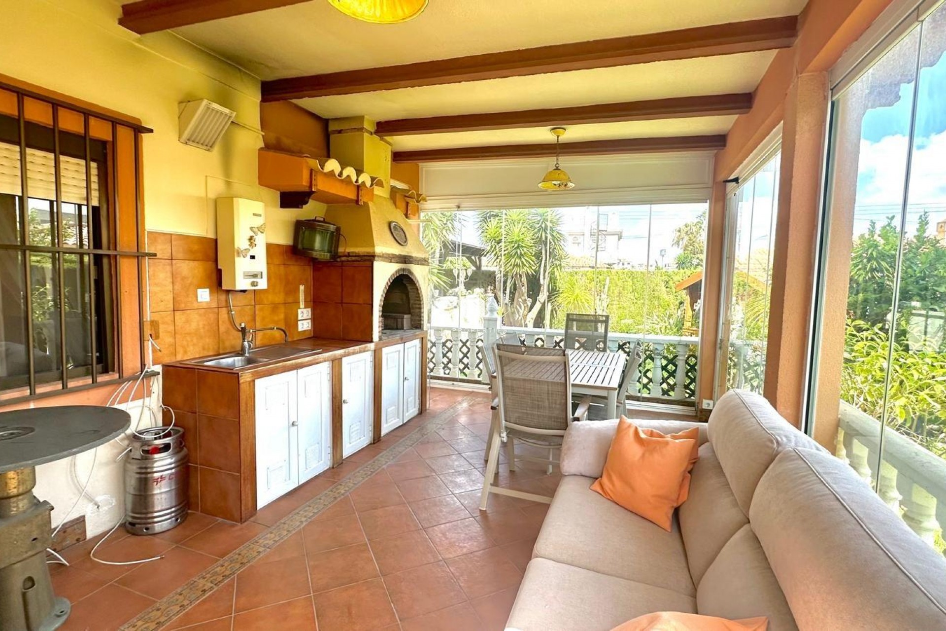 D'occasion - Villa -
Cabo Roig - Costa Blanca