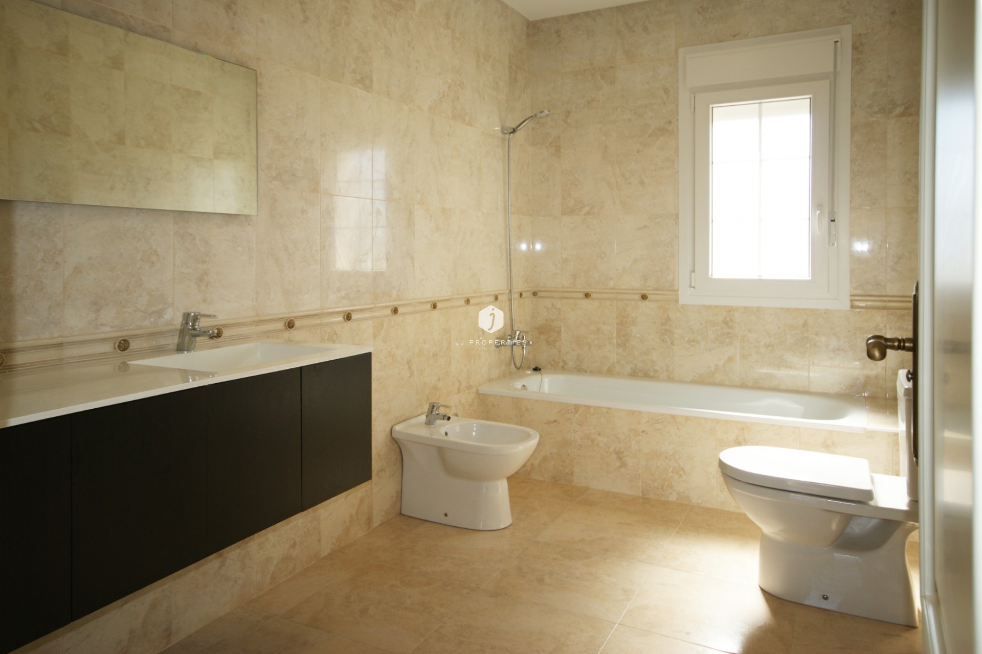 D'occasion - Villa -
Cabo Roig - Costa Blanca