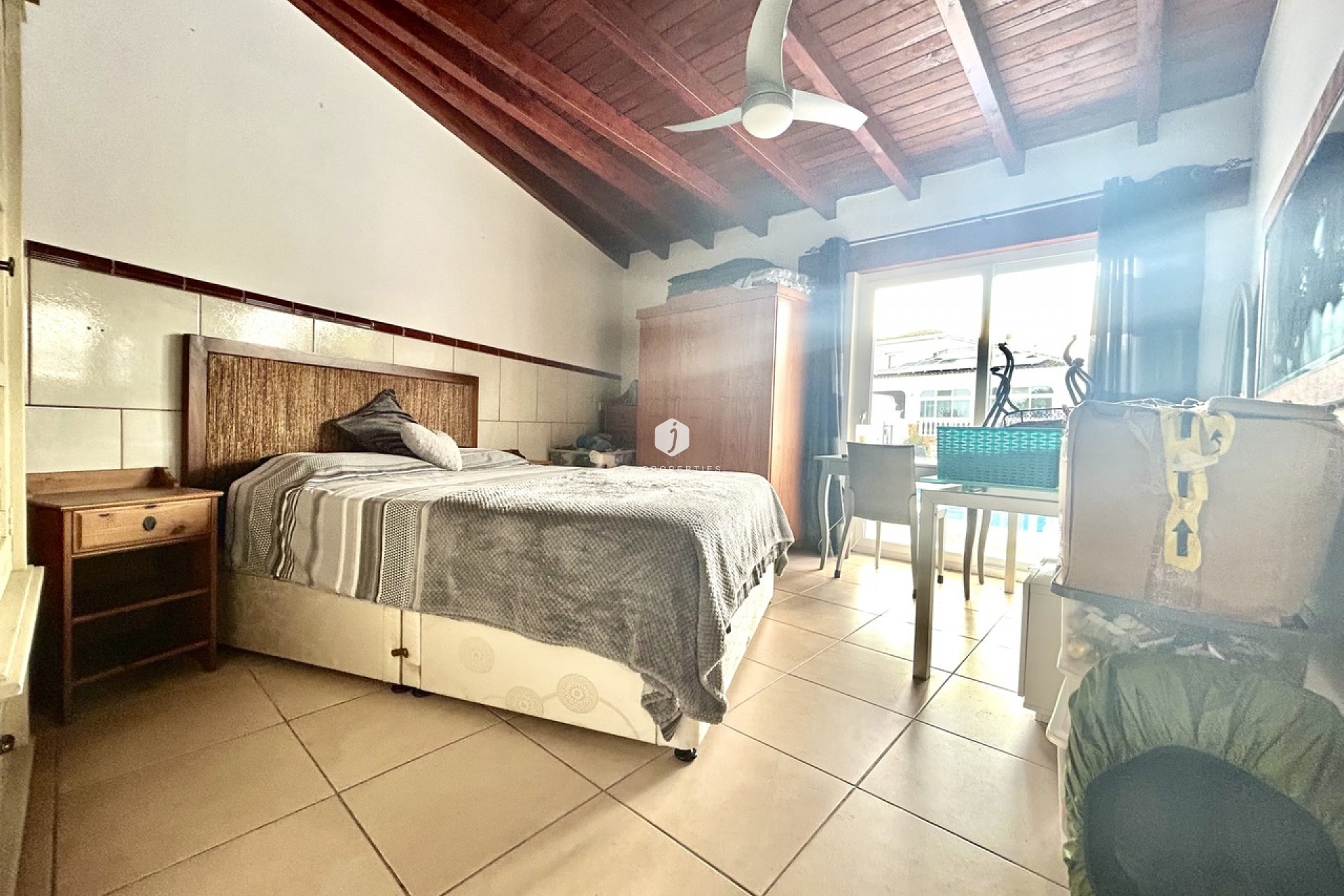 D'occasion - Villa -
Catral - Costa Blanca