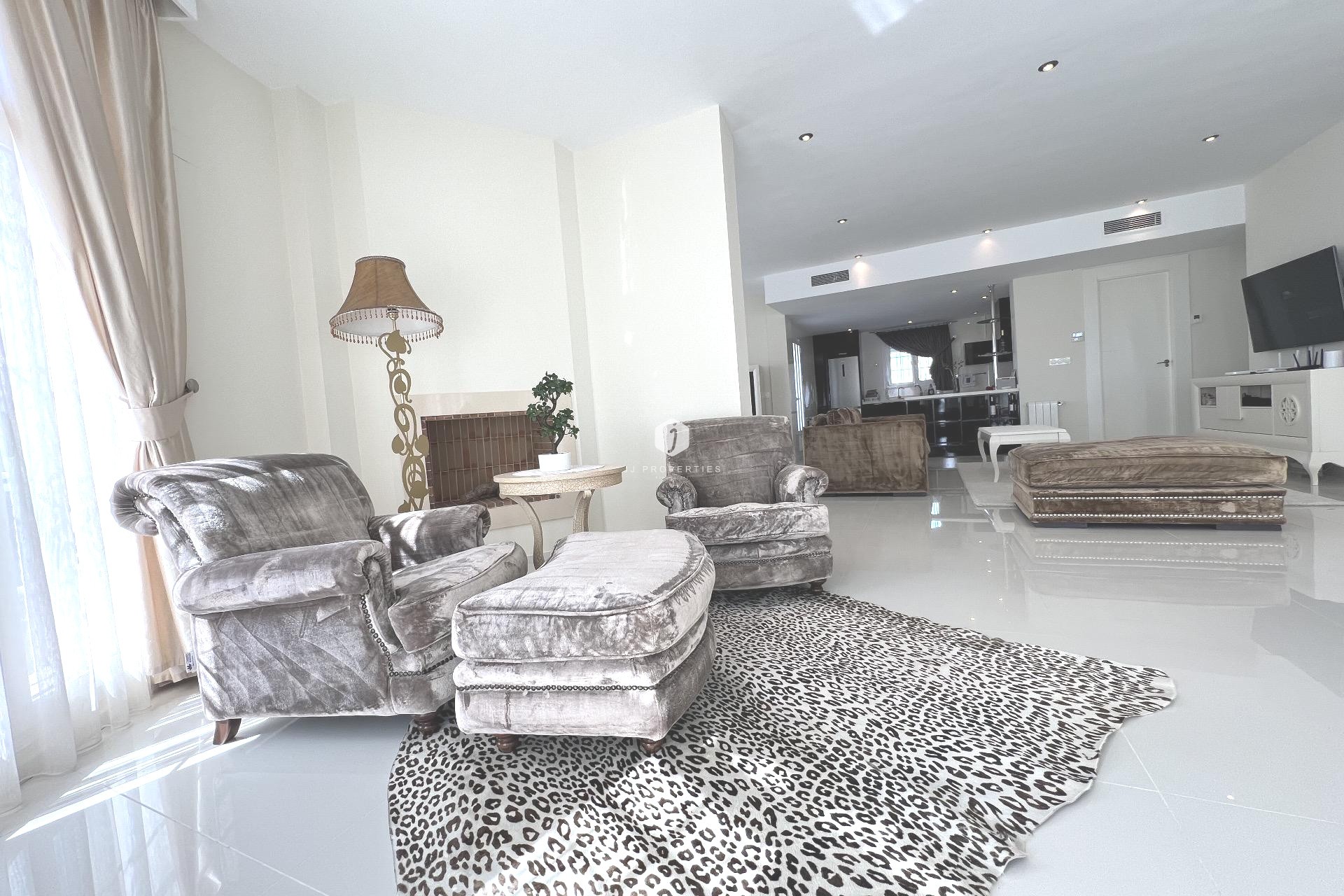 D'occasion - Villa -
Ciudad Quesada - Costa Blanca