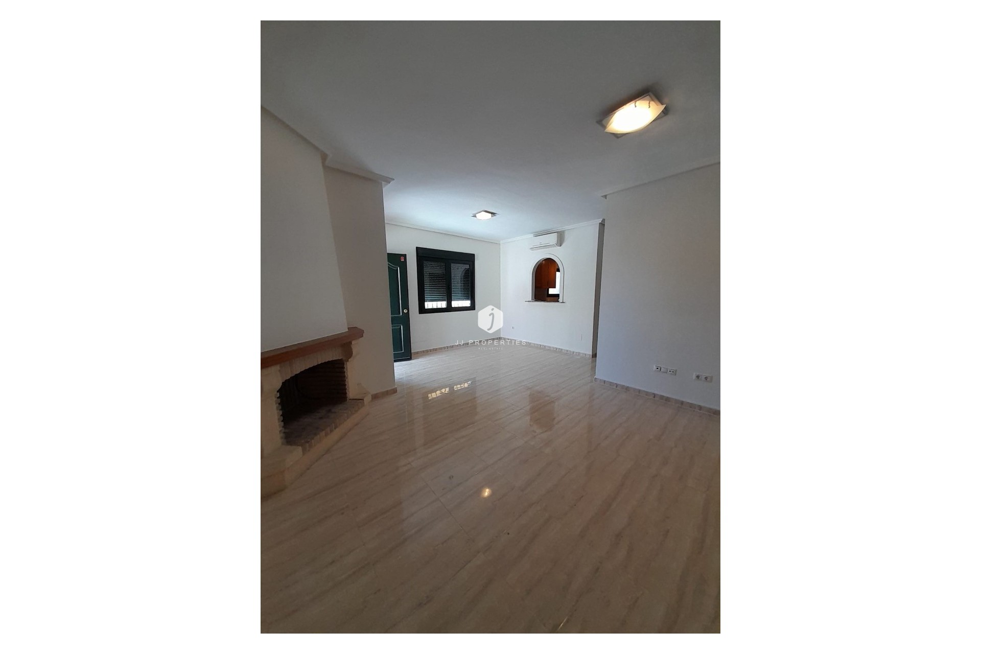 D'occasion - Villa -
Ciudad Quesada - Costa Blanca