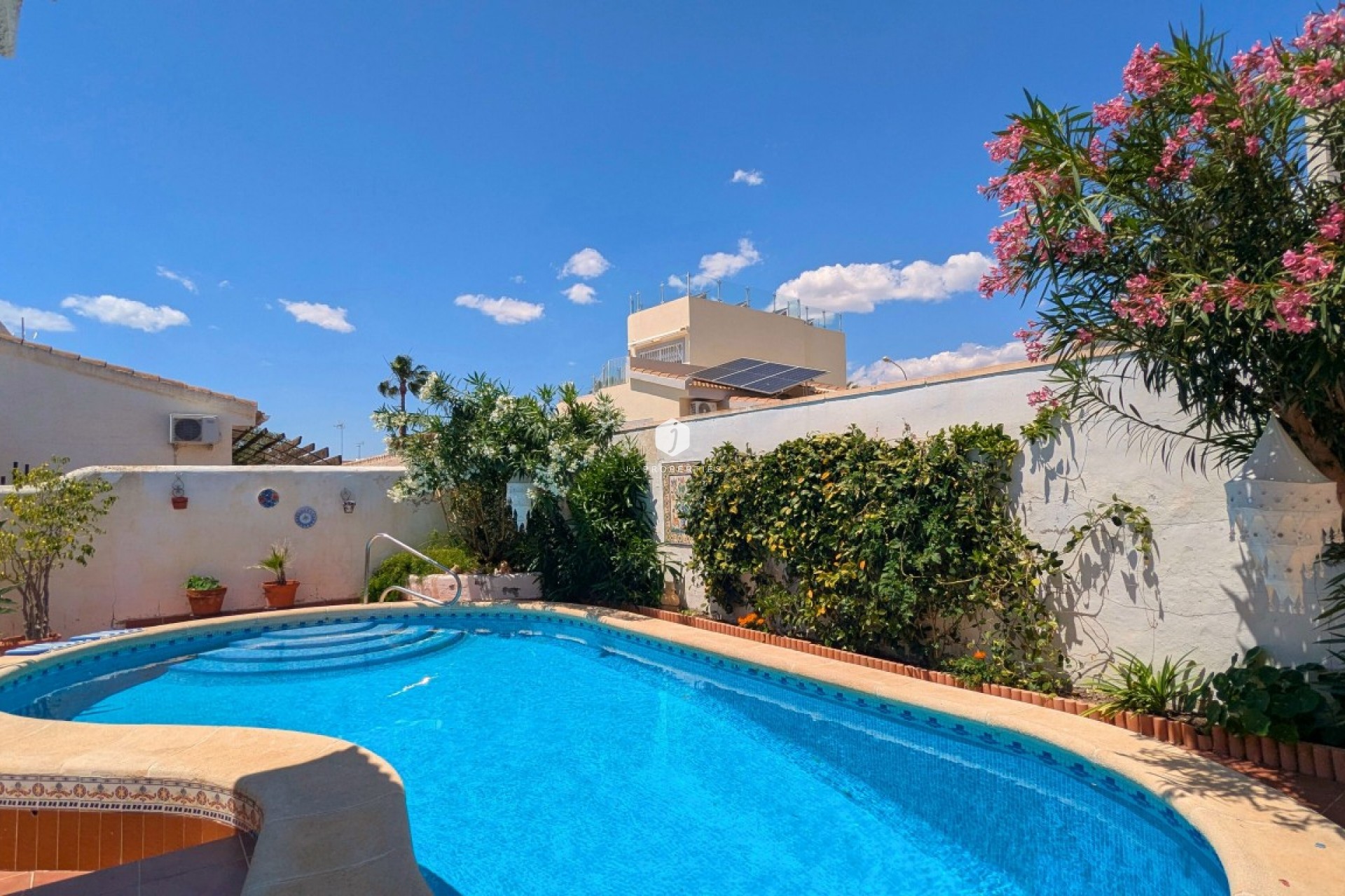 D'occasion - Villa -
Ciudad Quesada - Costa Blanca