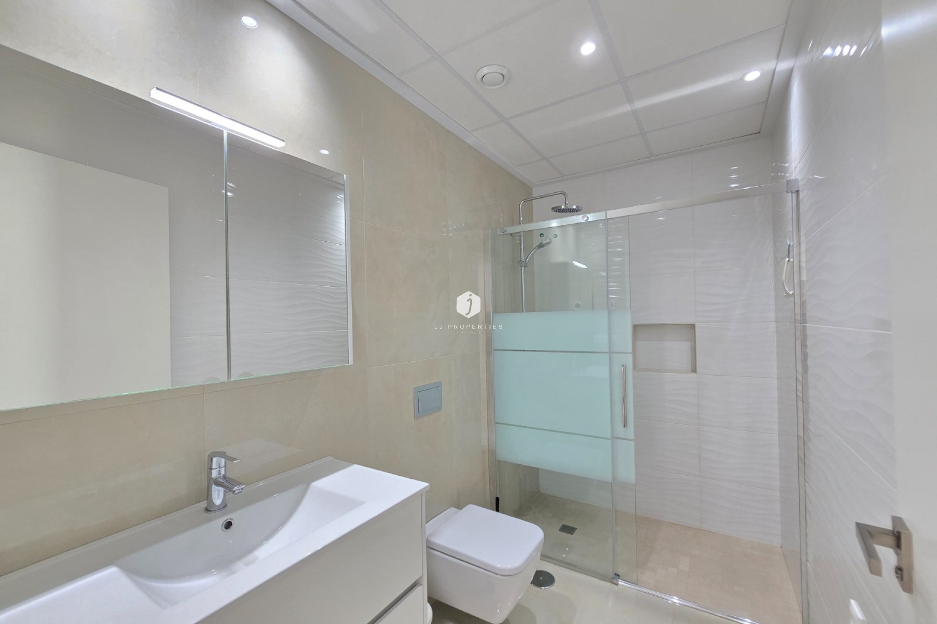 D'occasion - Villa -
Ciudad Quesada - Costa Blanca