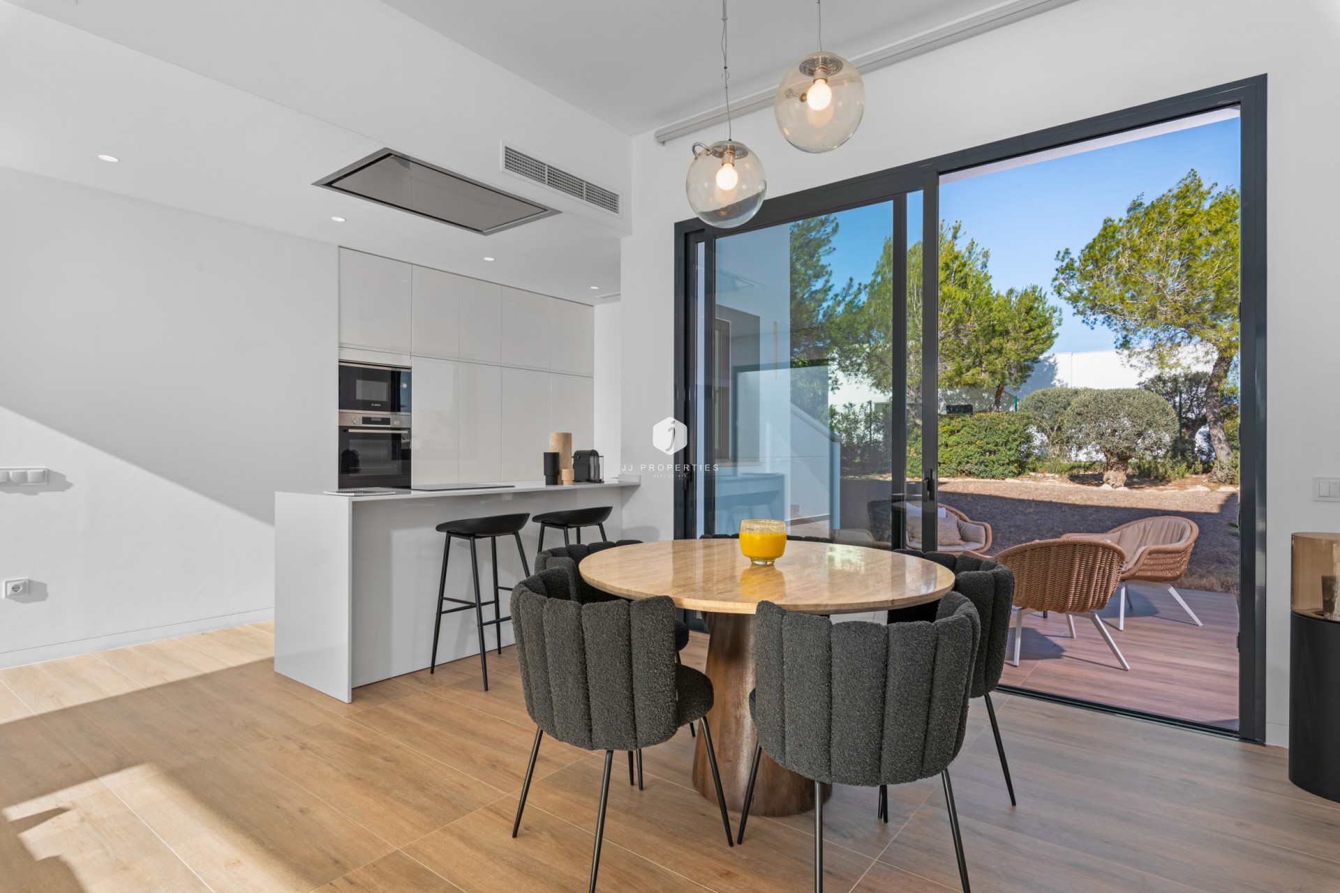 D'occasion - Villa -
Dehesa de Campoamor - Costa Blanca