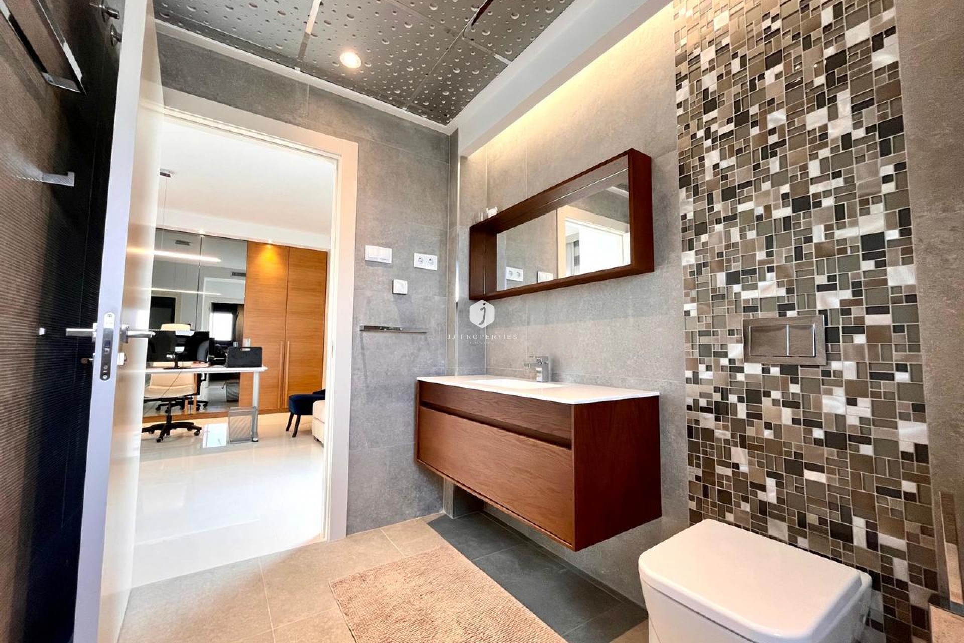 D'occasion - Villa -
Dehesa de Campoamor - Costa Blanca