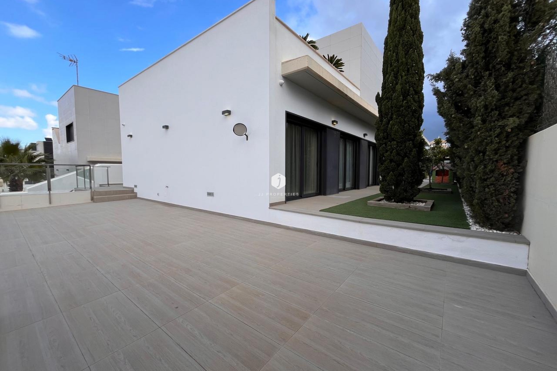 D'occasion - Villa -
Dehesa de Campoamor - Costa Blanca
