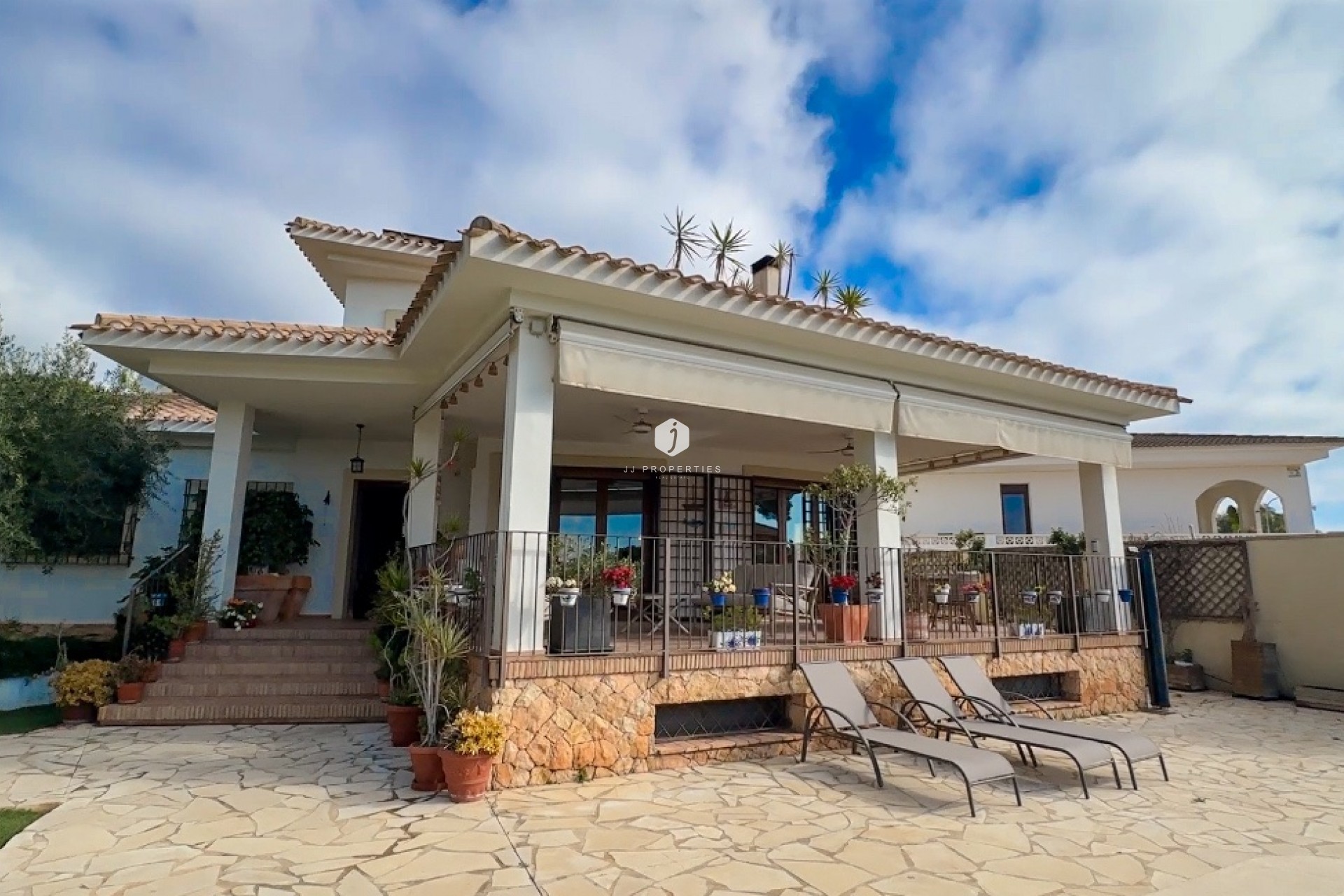 D'occasion - Villa -
Dehesa de Campoamor - Costa Blanca