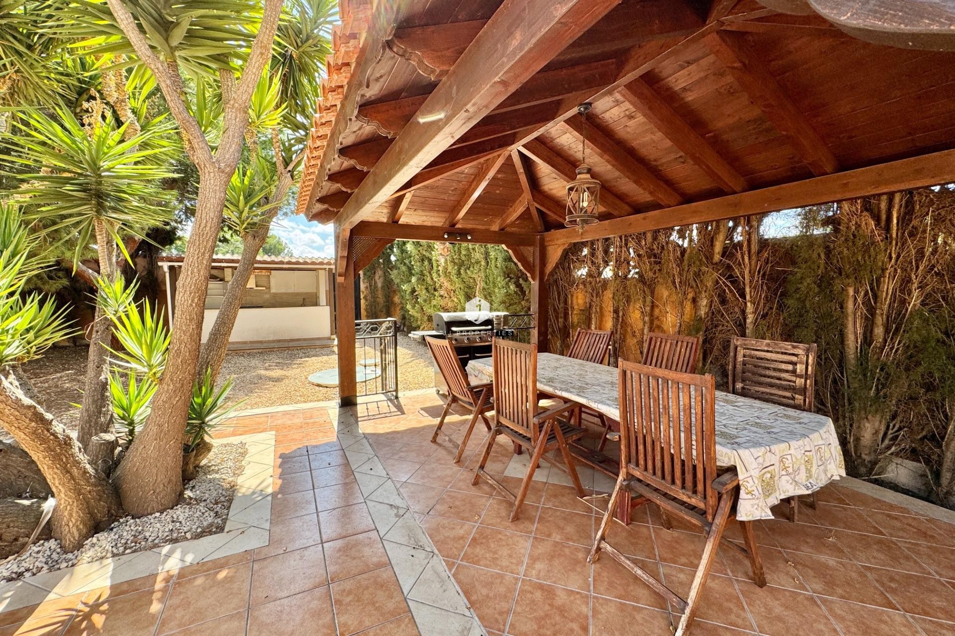 D'occasion - Villa -
Dolores - Cmno. Escorredor