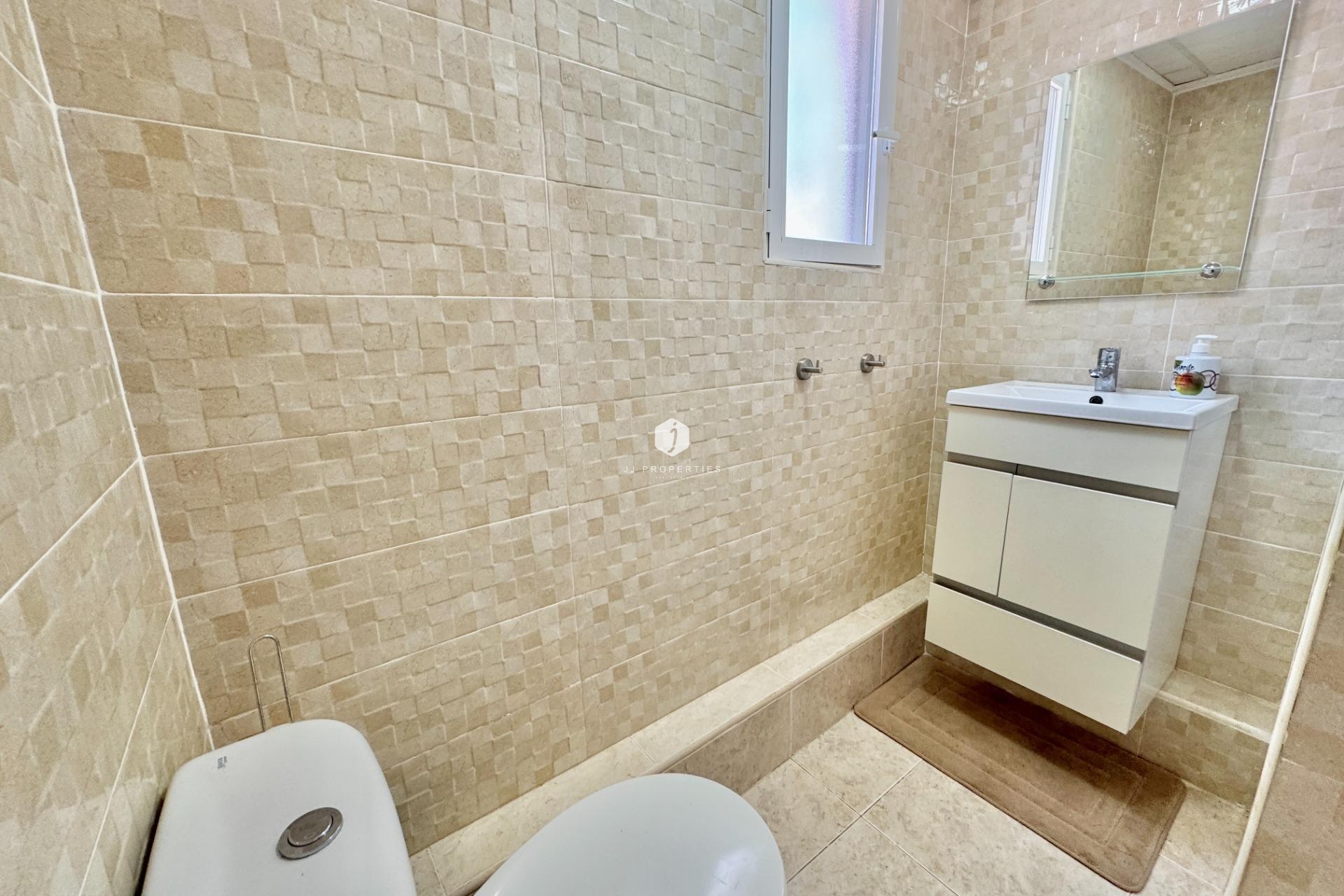 D'occasion - Villa -
Dolores - Comunidad Valenciana