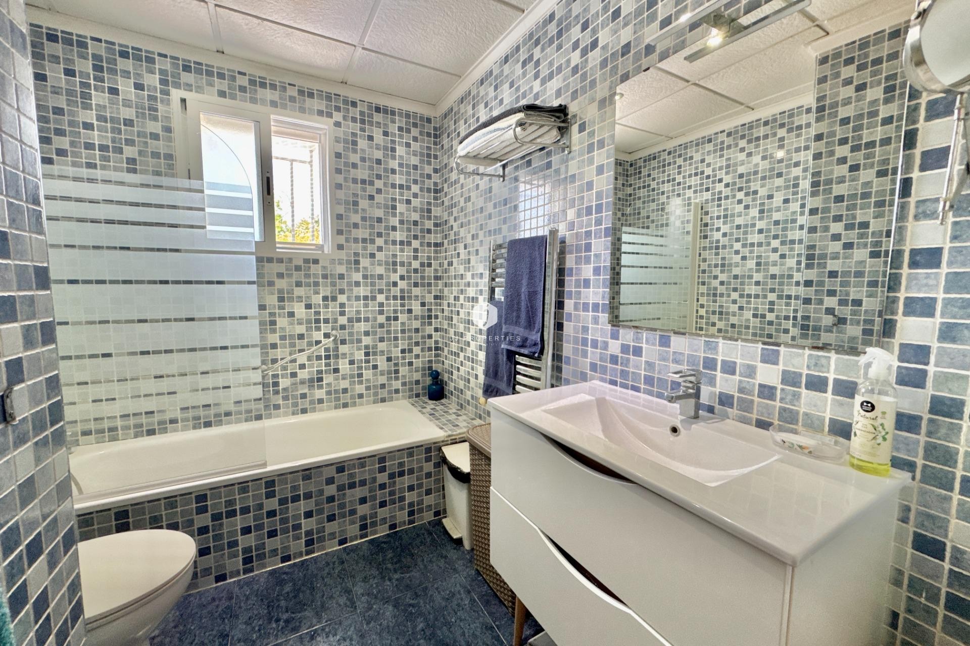 D'occasion - Villa -
Dolores - Comunidad Valenciana