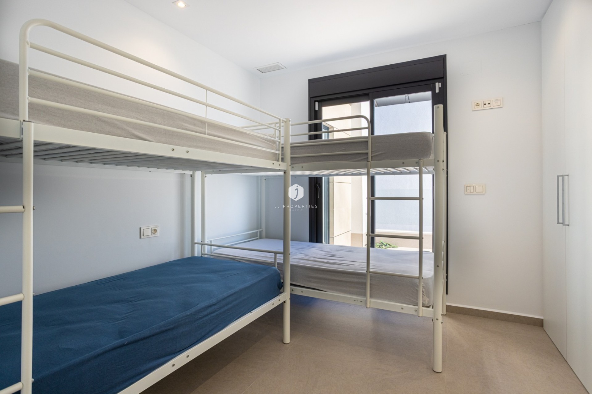 D'occasion - Villa -
Dolores - Costa Blanca