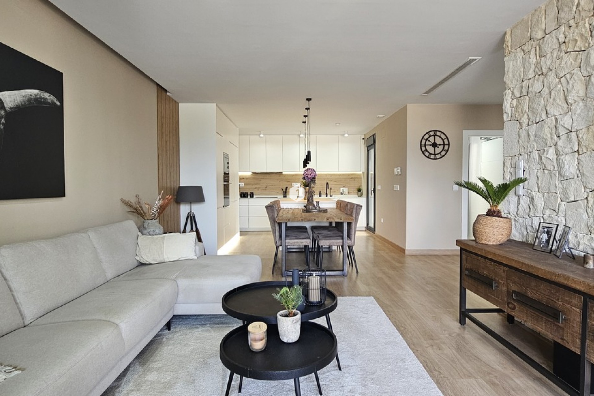 D'occasion - Villa -
Dolores - Sector 4