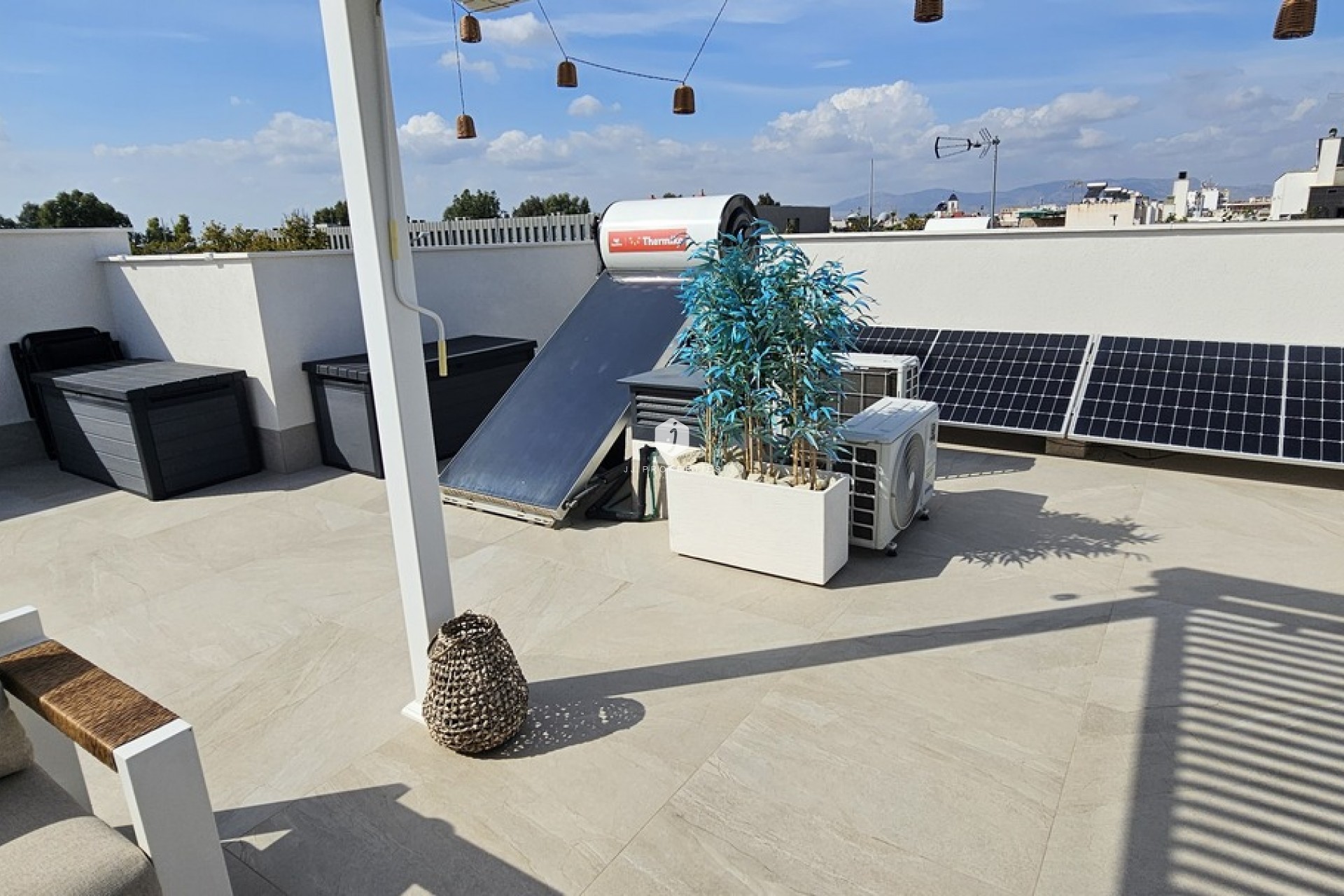 D'occasion - Villa -
Dolores - Sector 4