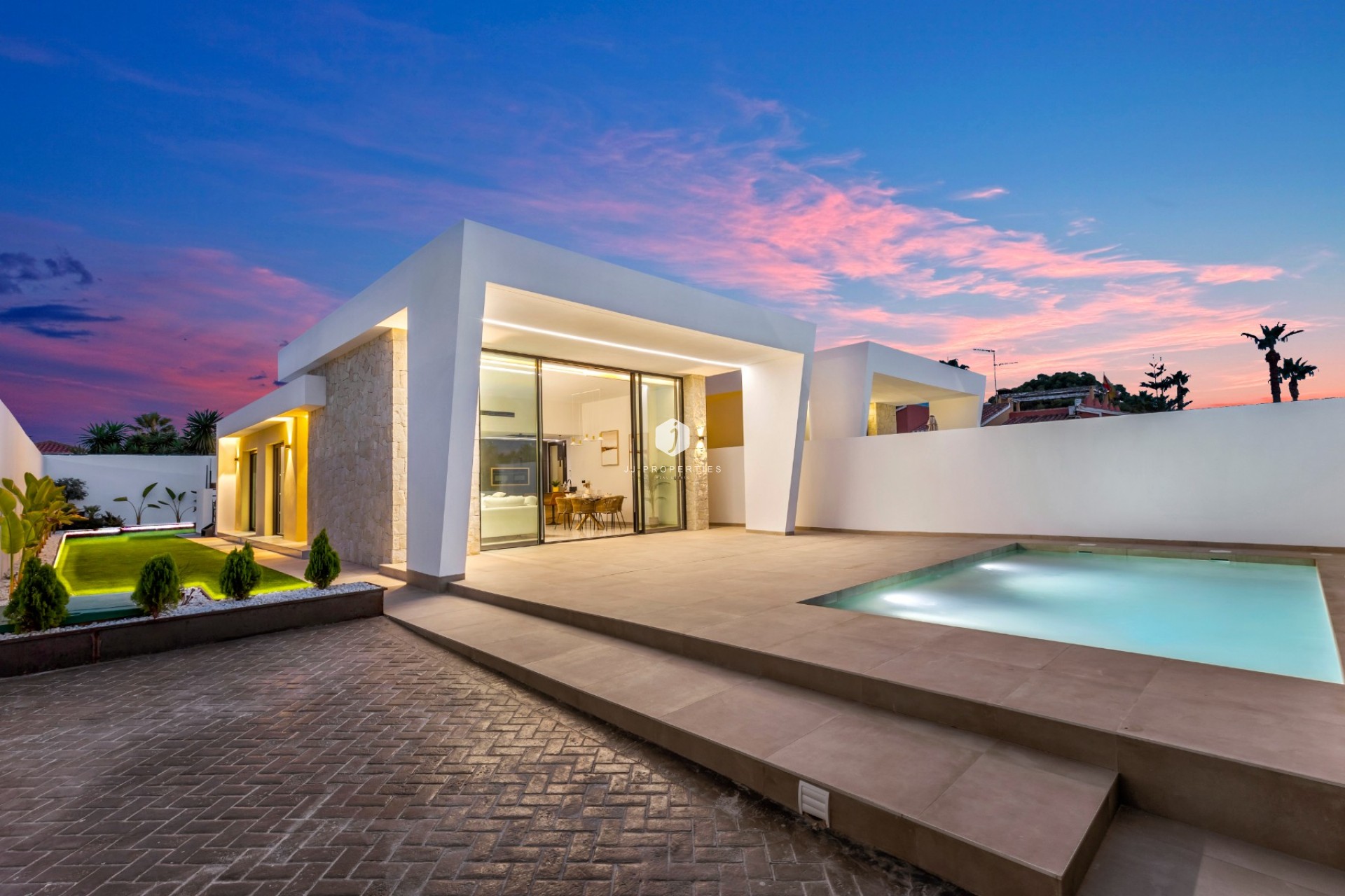 D'occasion - Villa -
El Chaparral - Inland