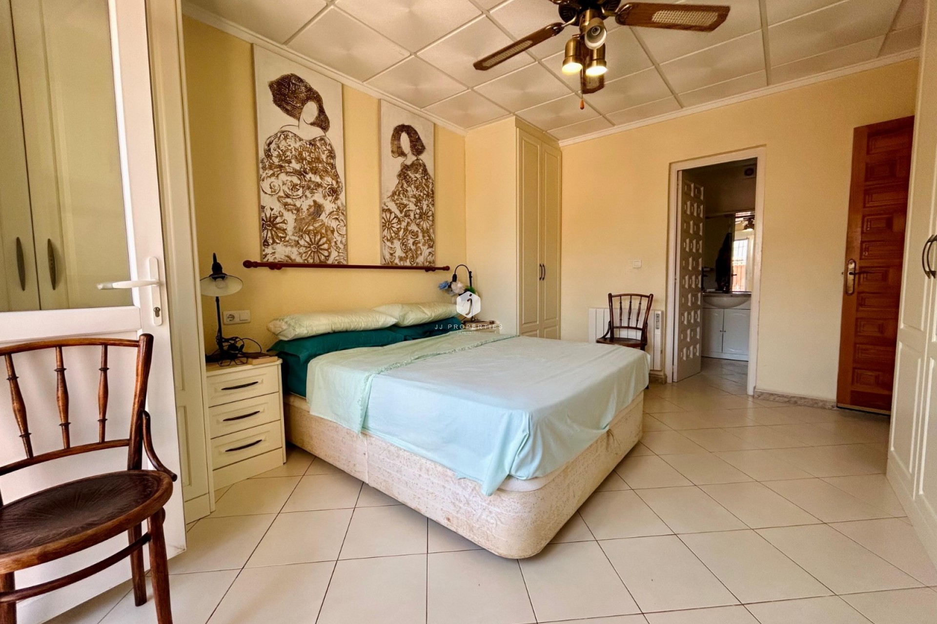 D'occasion - Villa -
El Chaparral - Inland