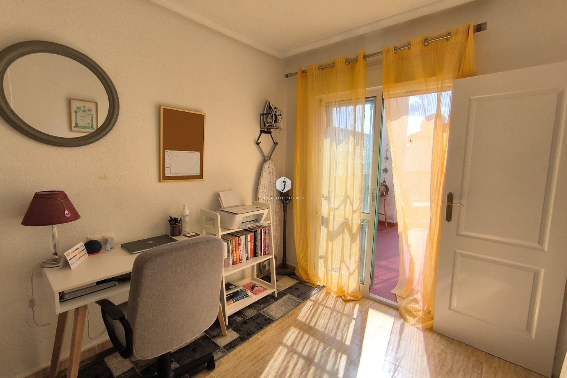 D'occasion - Villa -
El Raso - Costa Blanca