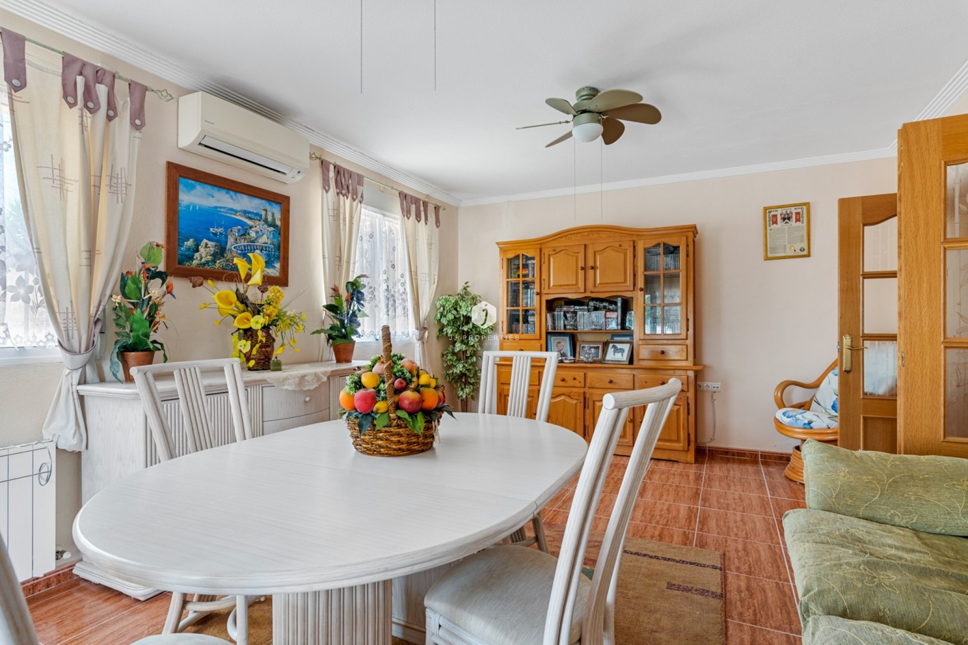 D'occasion - Villa -
Jacarilla - Inland