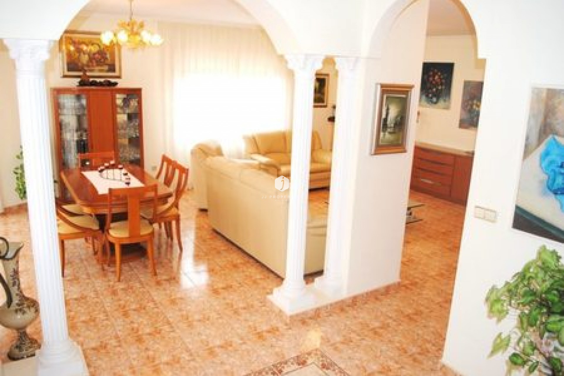 D'occasion - Villa -
La Zenia - Costa Blanca