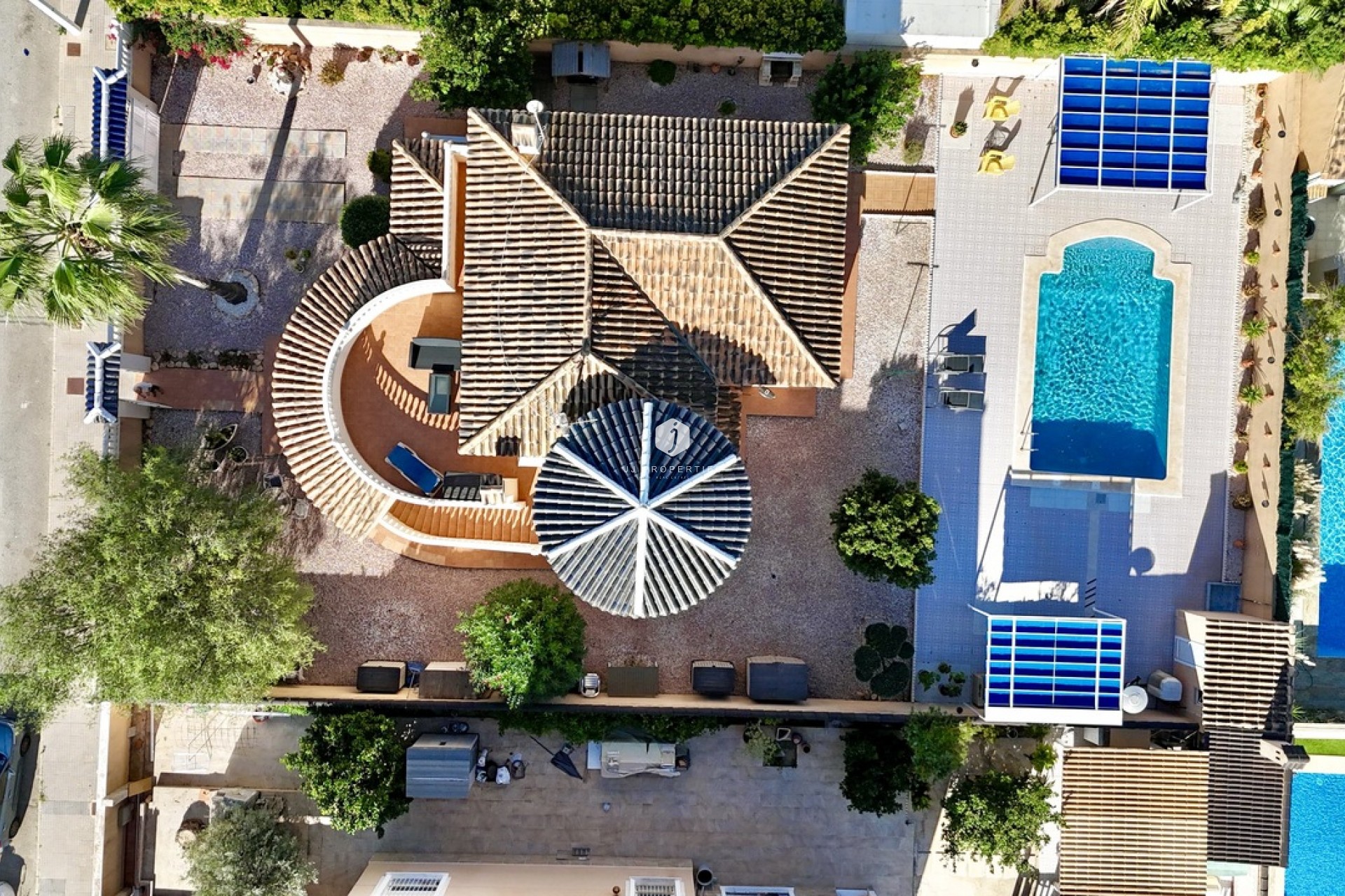 D'occasion - Villa -
La Zenia - Costa Blanca