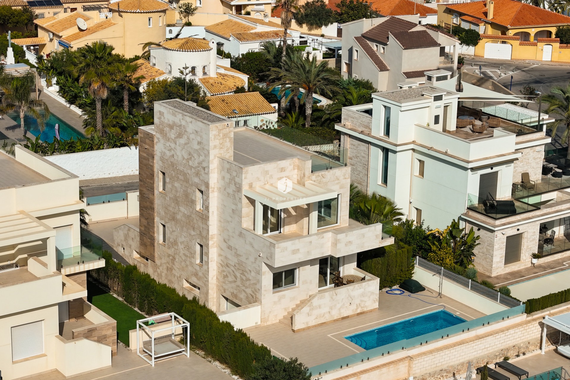 D'occasion - Villa -
La Zenia - Costa Blanca