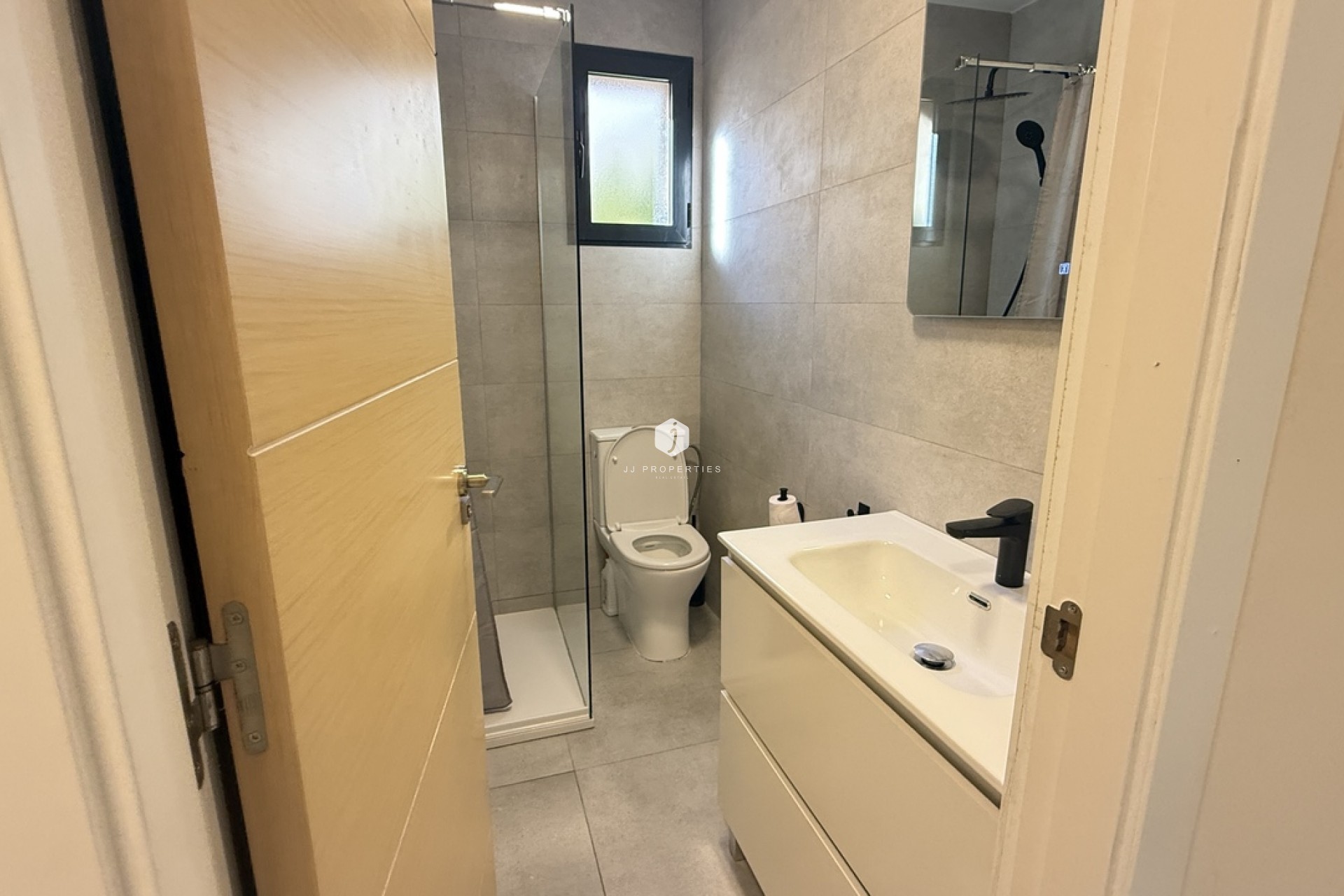 D'occasion - Villa -
La Zenia - Costa Blanca