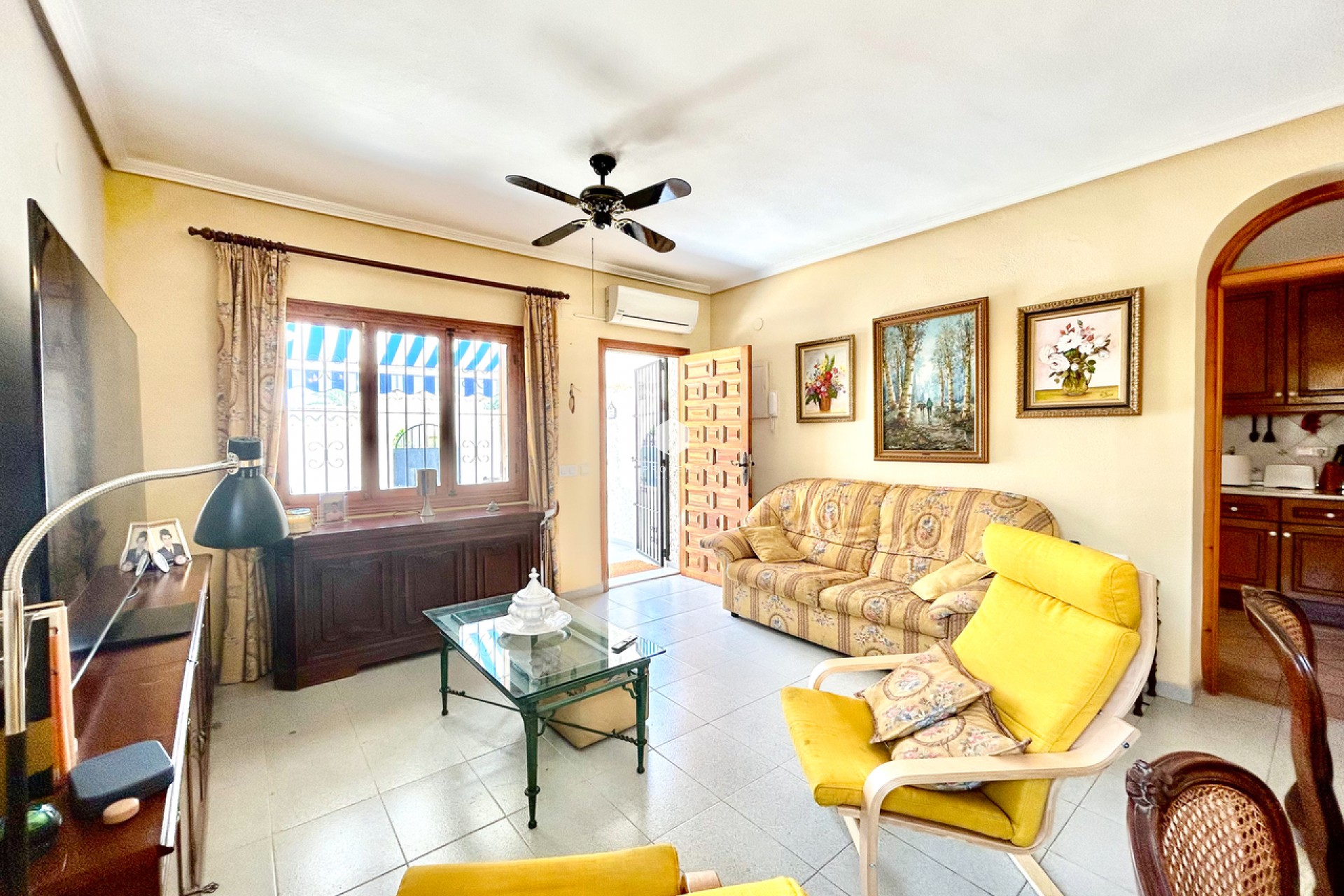D'occasion - Villa -
La Zenia - Costa Blanca