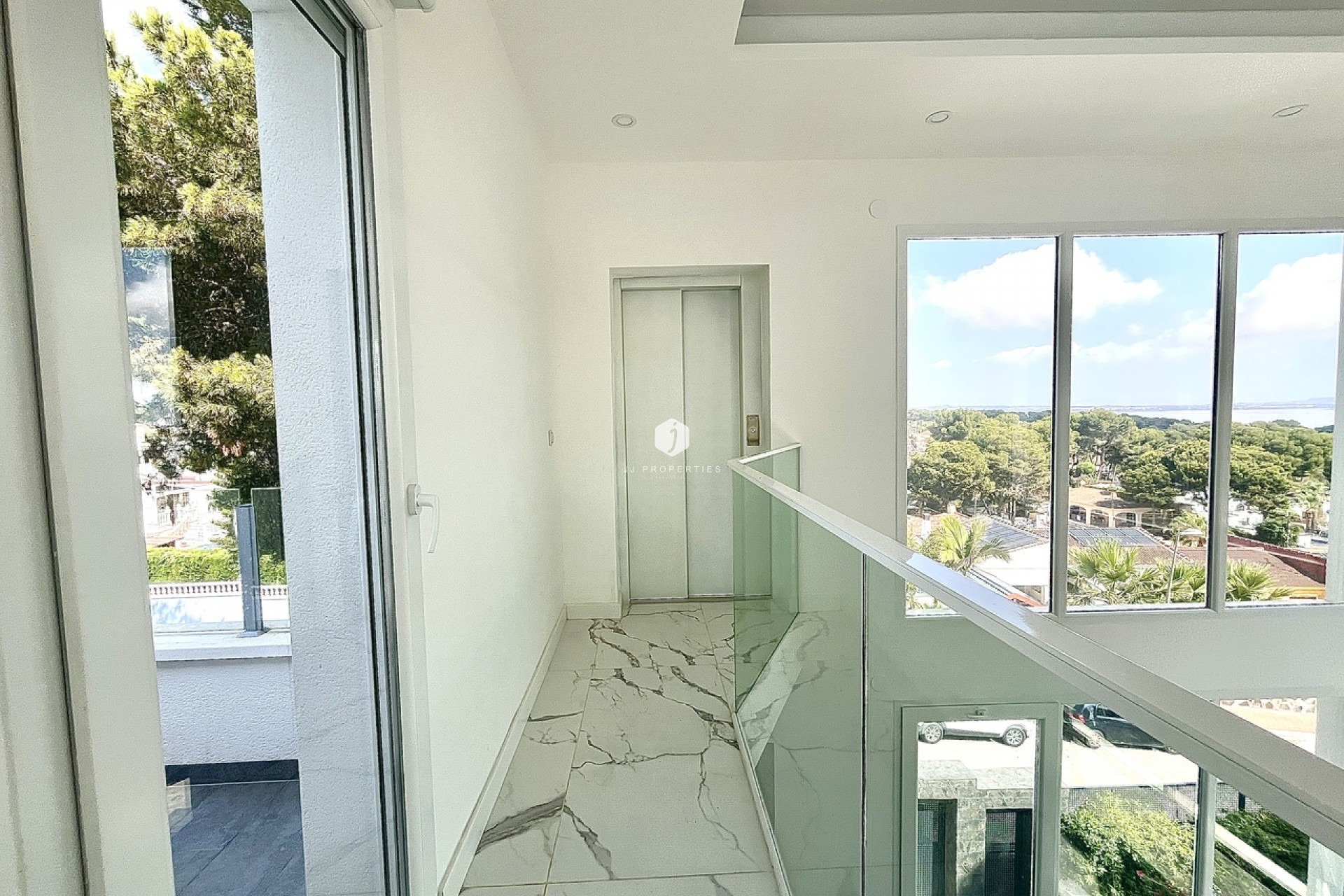 D'occasion - Villa -
Los Balcones - Costa Blanca